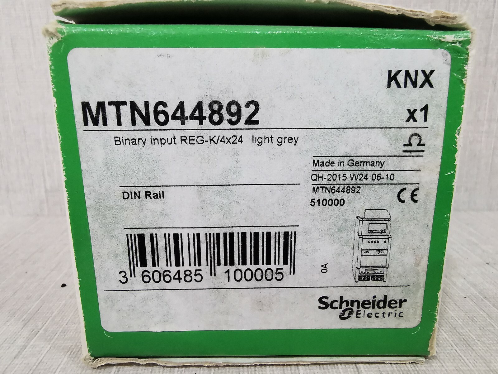 Schneider Electric MTN644892 Binary Input REG-K/4X24 light grey