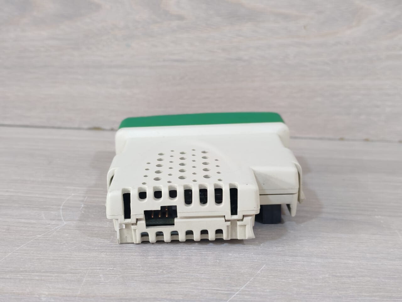 TNET STD046 TNET SM-Applications STD046 Control Techniques 8