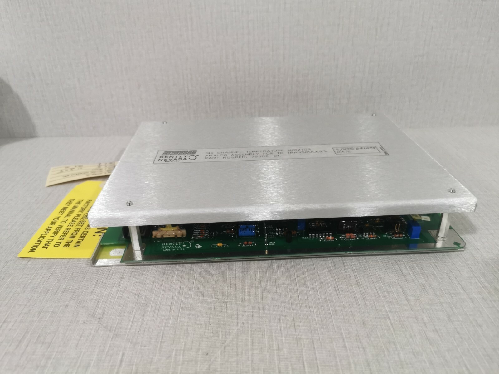 Bently Nevada 79502-01 / 78581-01A Bently Nevada 3300 SIX CHANNEL TEMPERATURE MONITOR 79502-01 / 78581-01A 3