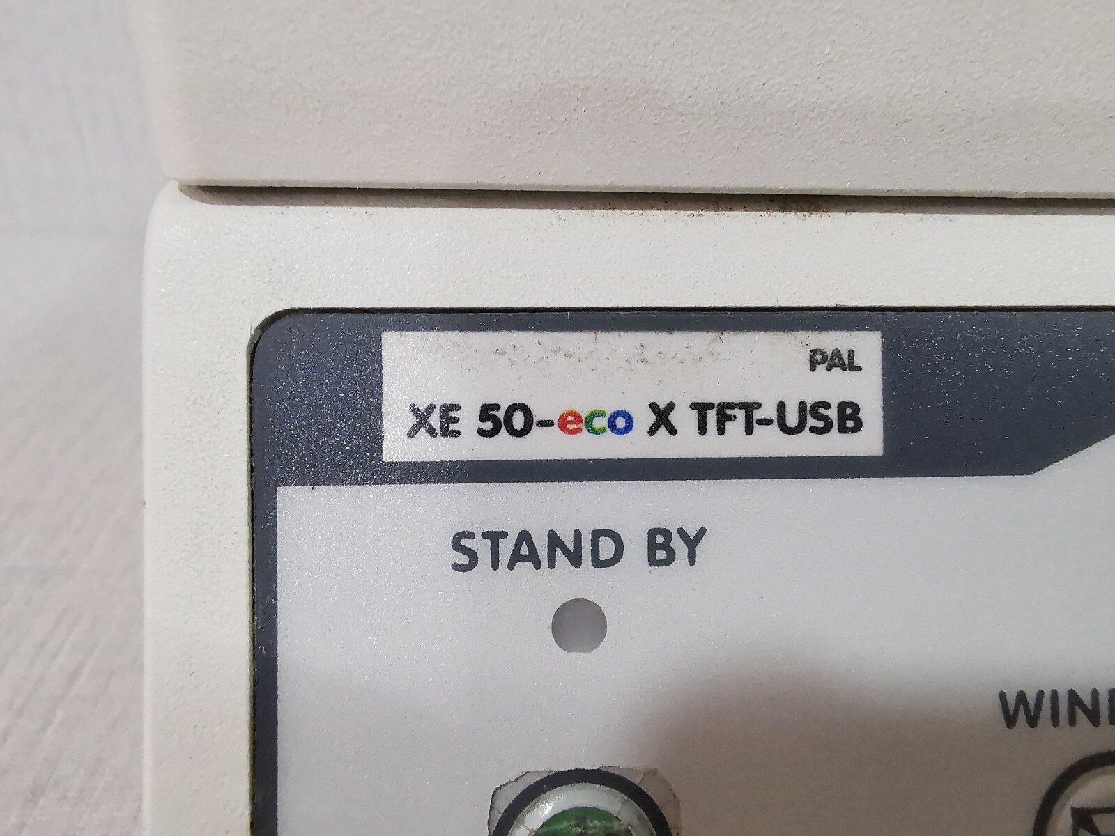 ILO XE50-ecoX TFT-USB PAL ILO XE50-ecoX TFT-USB PAL Compact System 100-240VAC 50/60Hz 3