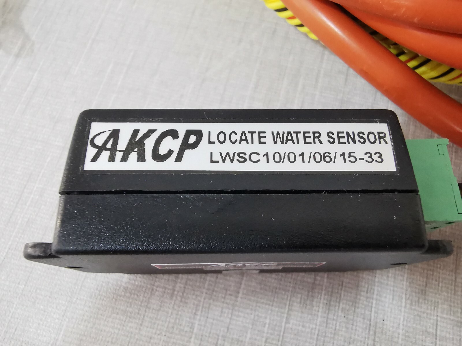AKCP WSC10/01/06/15-33 AKCP LOCATE WATER SENSOR LWSC10/01/06/15-33 2