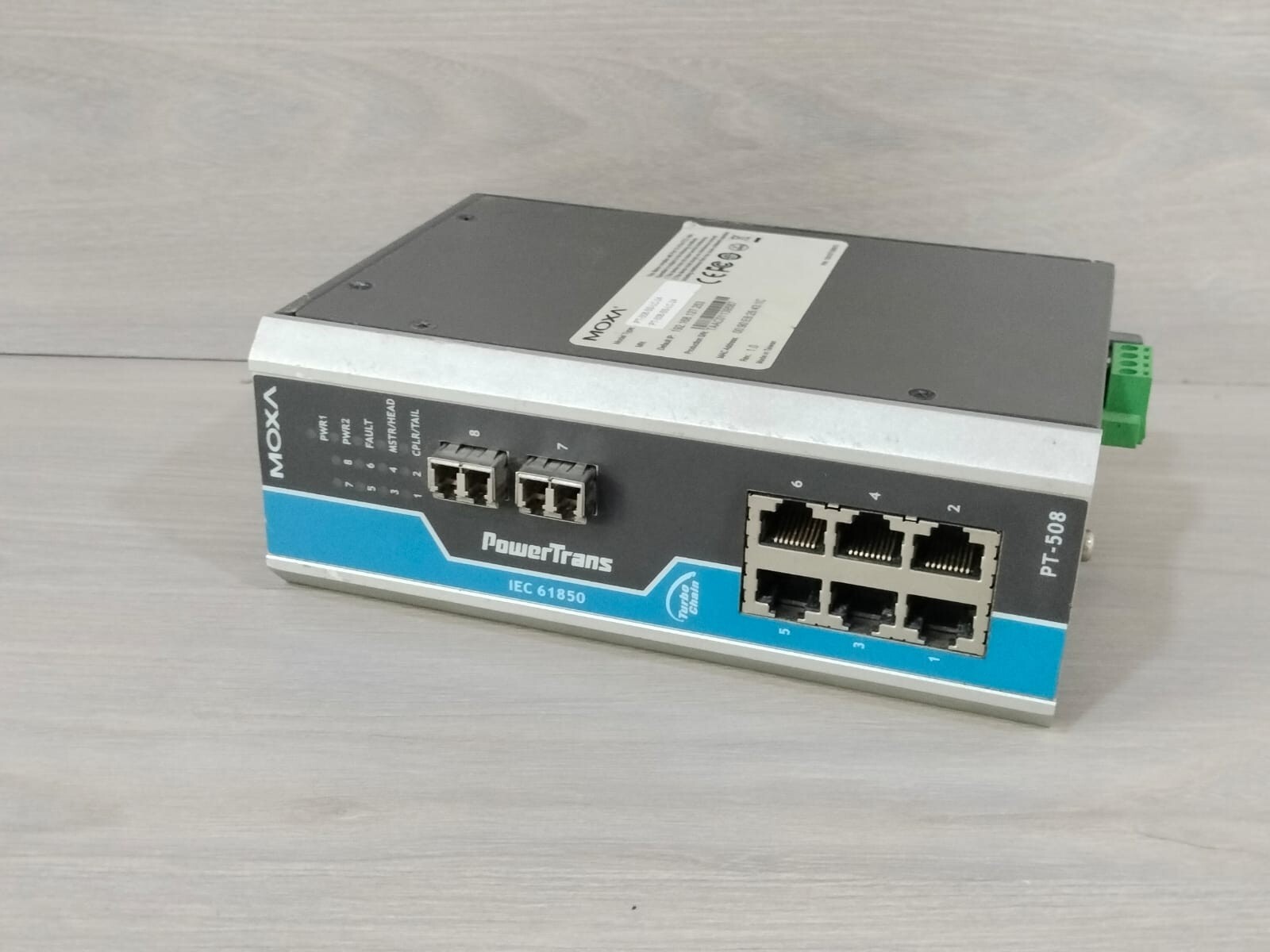 MOXA PT-508-SS-L MOXA PT-508 PowerTrans PT-508-SS-L Managed Switch IEC 61850 3