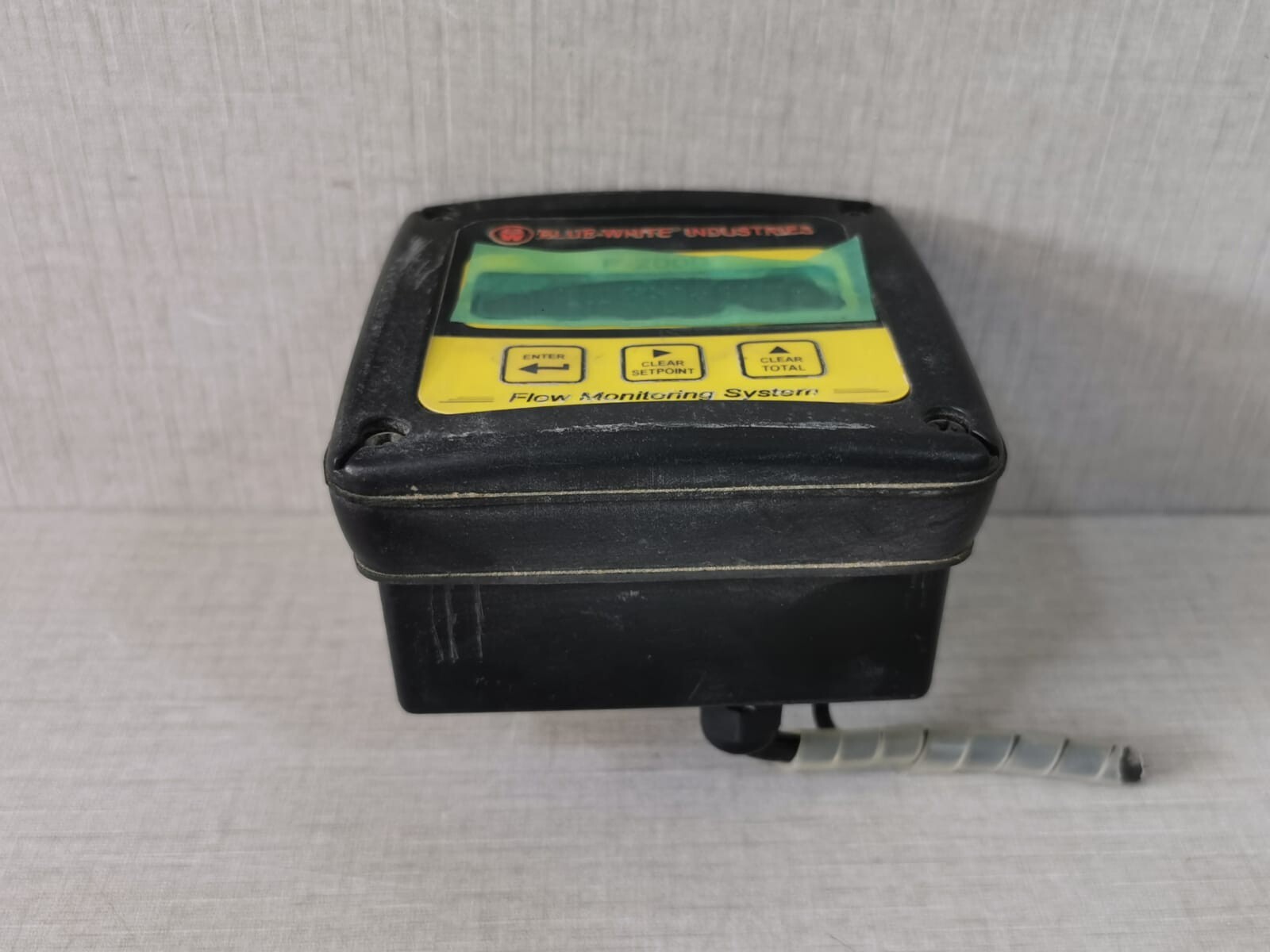 BLUE-WHITE F-2000 BLUE-WHITE F-2000 FLOW MONITORING SYSTEM 6