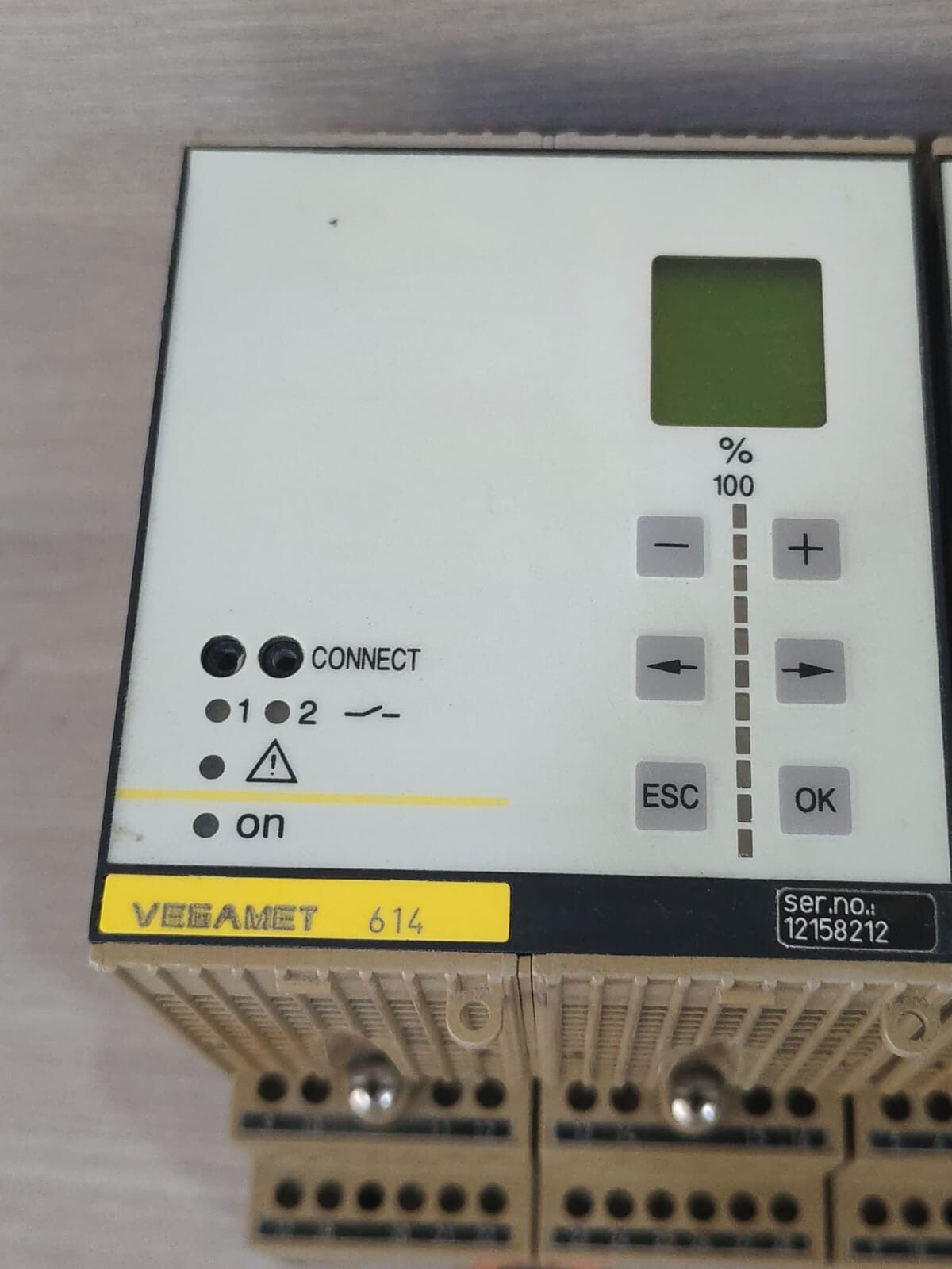 UNKNOWN VEGAMET-614-&-VEGASEL-643 VEGAMET 614 & VEGASEL 643 CONTROLLER 5