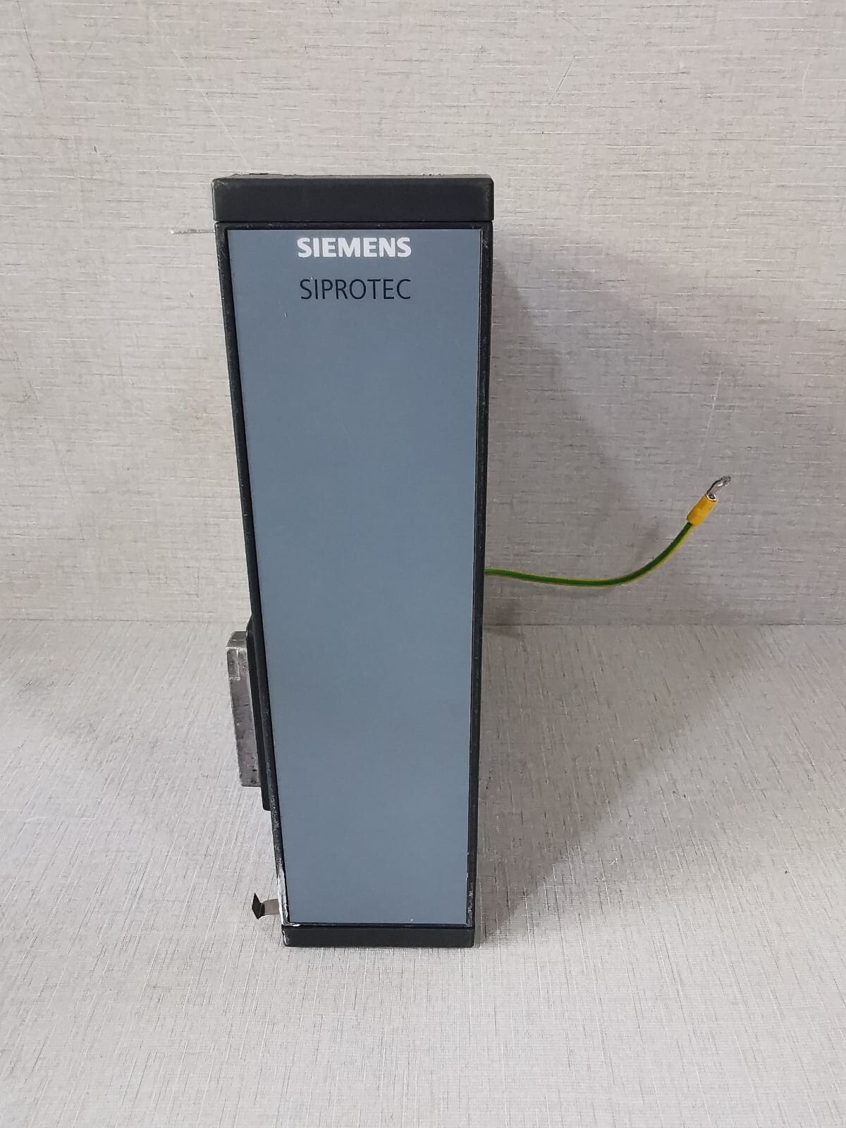 Siemens IO206 SIEMENS SIPROTEC IO206 PROTECT RELAY 5A /240VAC 2