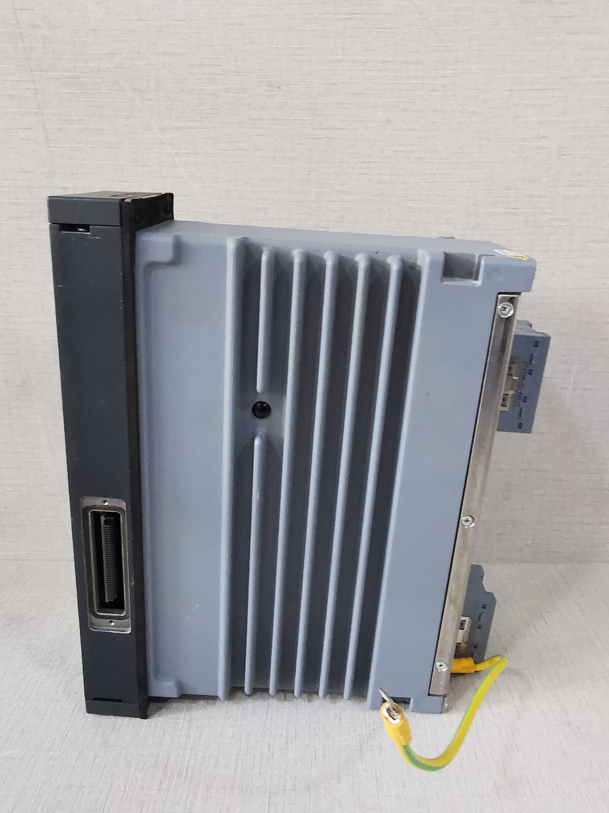 Siemens IO206 SIEMENS SIPROTEC IO206 PROTECT RELAY 5A /240VAC 8