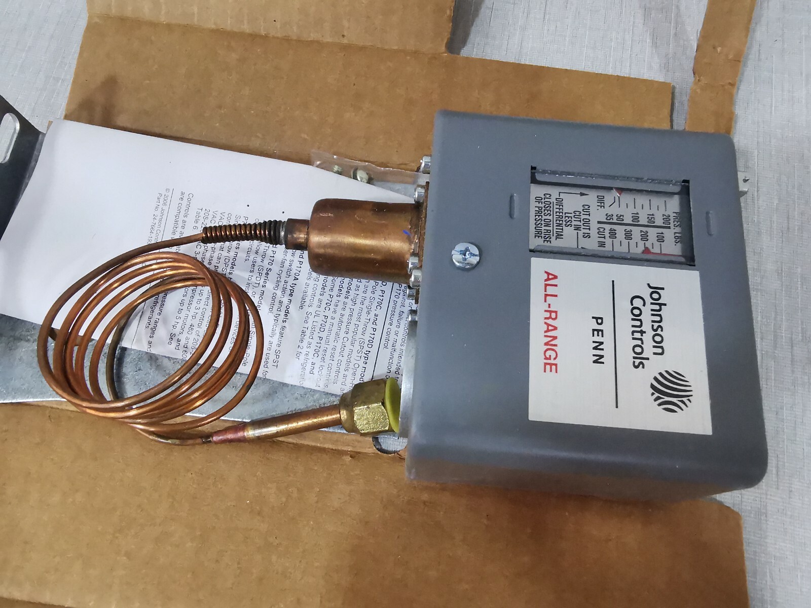 Johnson Controls P72AA-27 Johnson Controls P72AA-27 ALL RANGE PRESSURE CONTROL UNIT 2