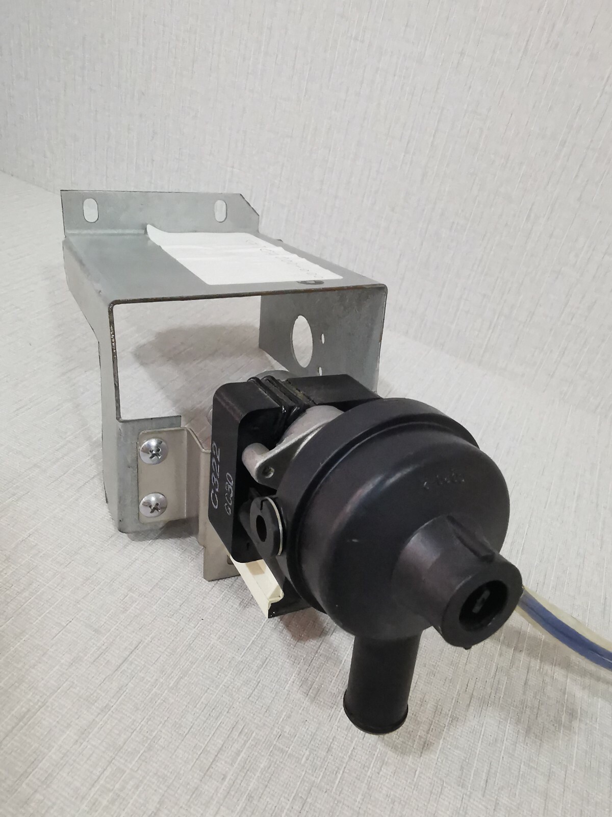 Unbranded PJV-1414 PJV-1414 / C322 AC220-240V 4027J 50/60Hz 4