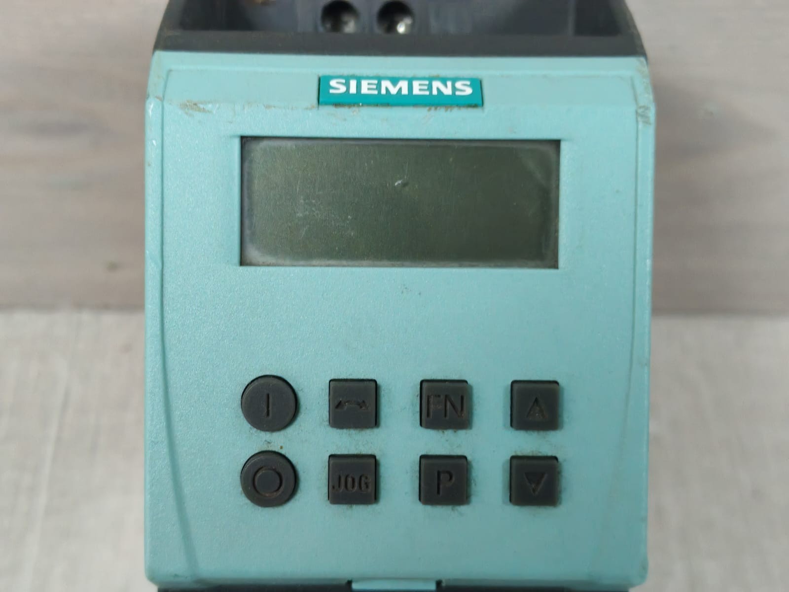 Siemens G110CMP100 USS 6SL3211-0AB11-2BB0 SIEMENS SINAMICS G110CMP100 USS 6SL3211-0AB11-2BB0 200-240V 4