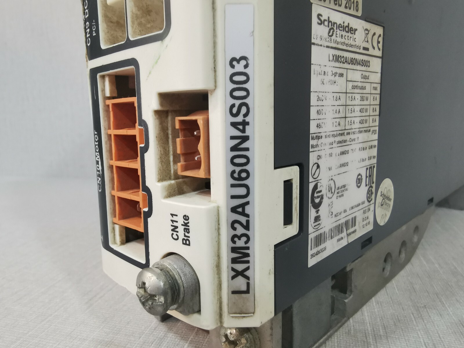 Schneider Electric CN6 I/O Schneider Electric LXM32AU60N4S003 SERVO DRIVE CN6 I/O 3