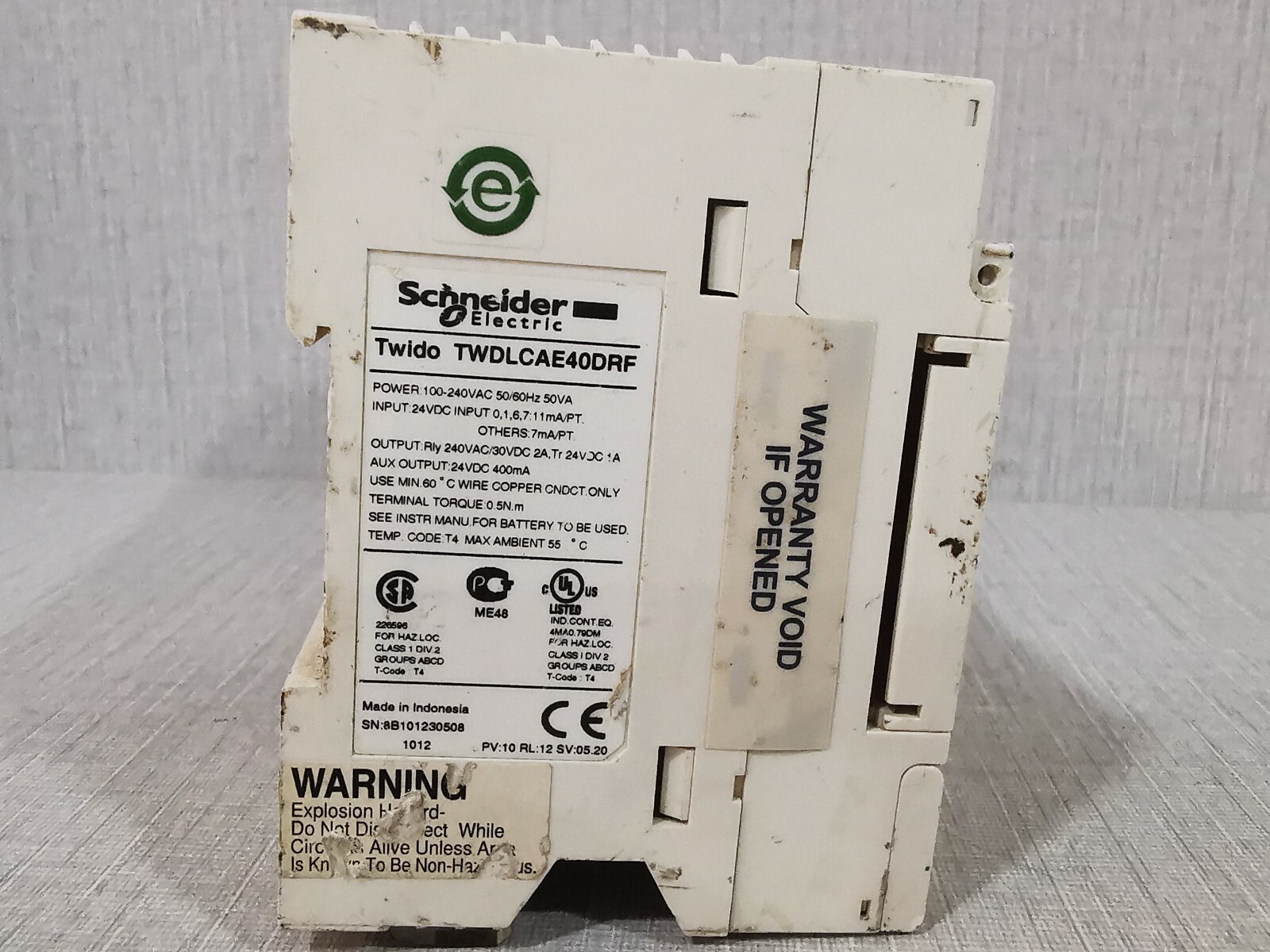 Schneider Electric TWDLCAE40DRF Schneider Electric Twido TWDLCAE40DRF Compact Base Controller 6