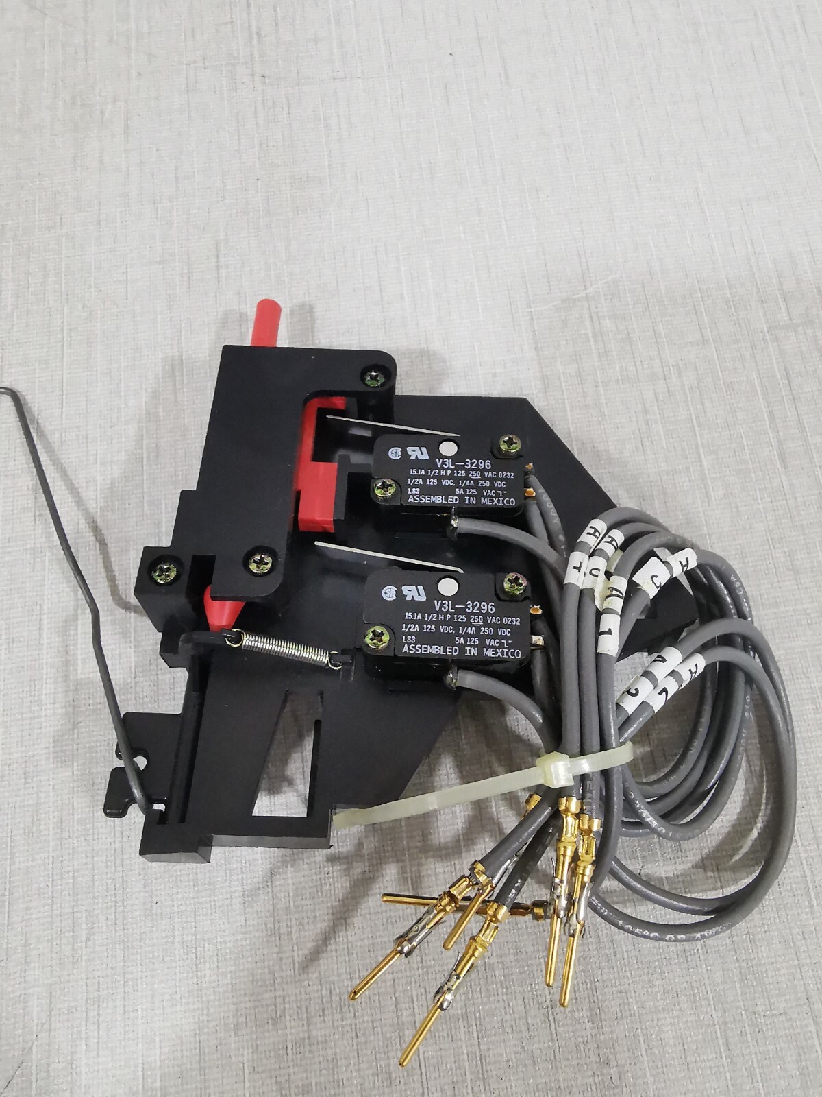 CUTLER HAMMER V3L-3296 CUTLER HAMMER V3L-3296 TRIP INDICATOR KIT WITH ALARM 2