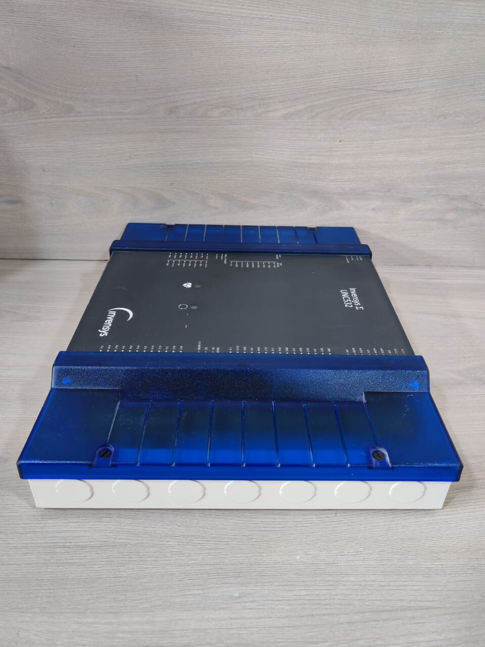 Invensys UNC532 INVENSYS UNC532 S-532-N F/W V5G 115/230VAC 50/60Hz 24VA 9
