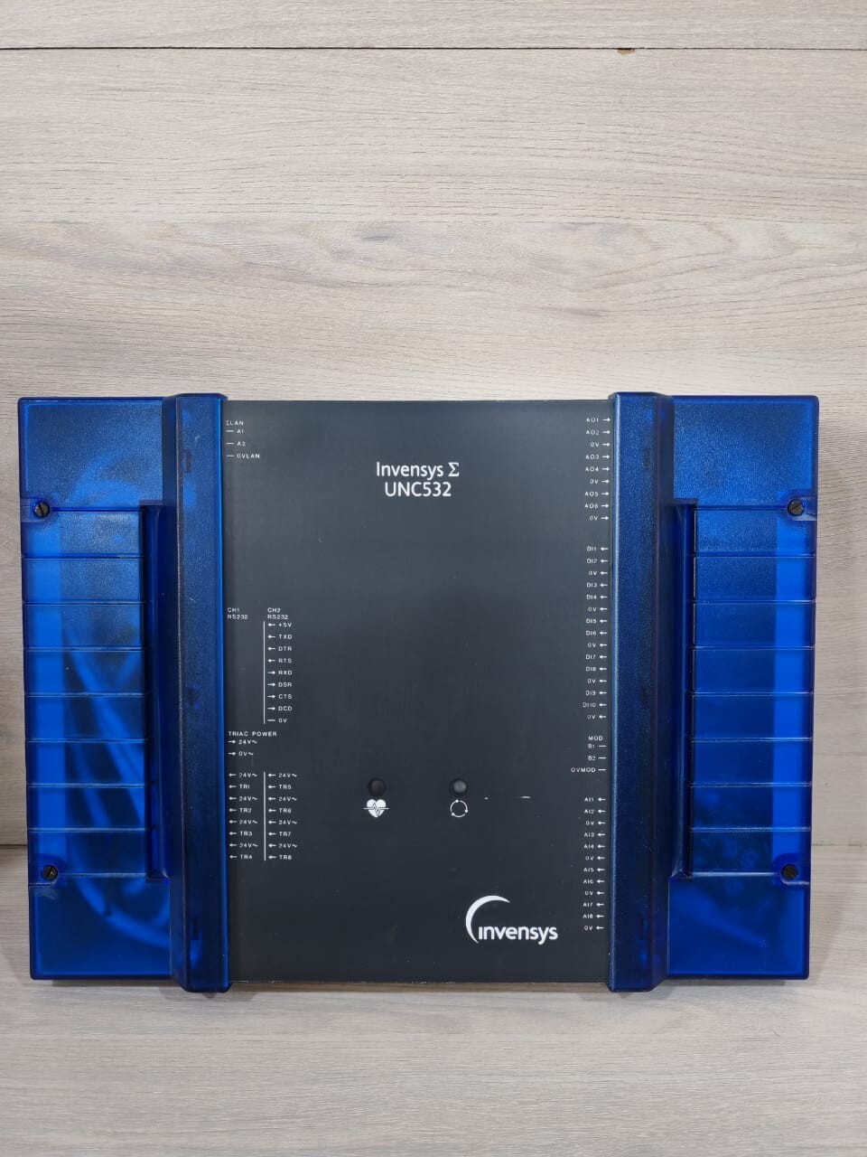 INVENSYS UNC532 S-532-N F/W V5G 115/230VAC 50/60Hz 24VA