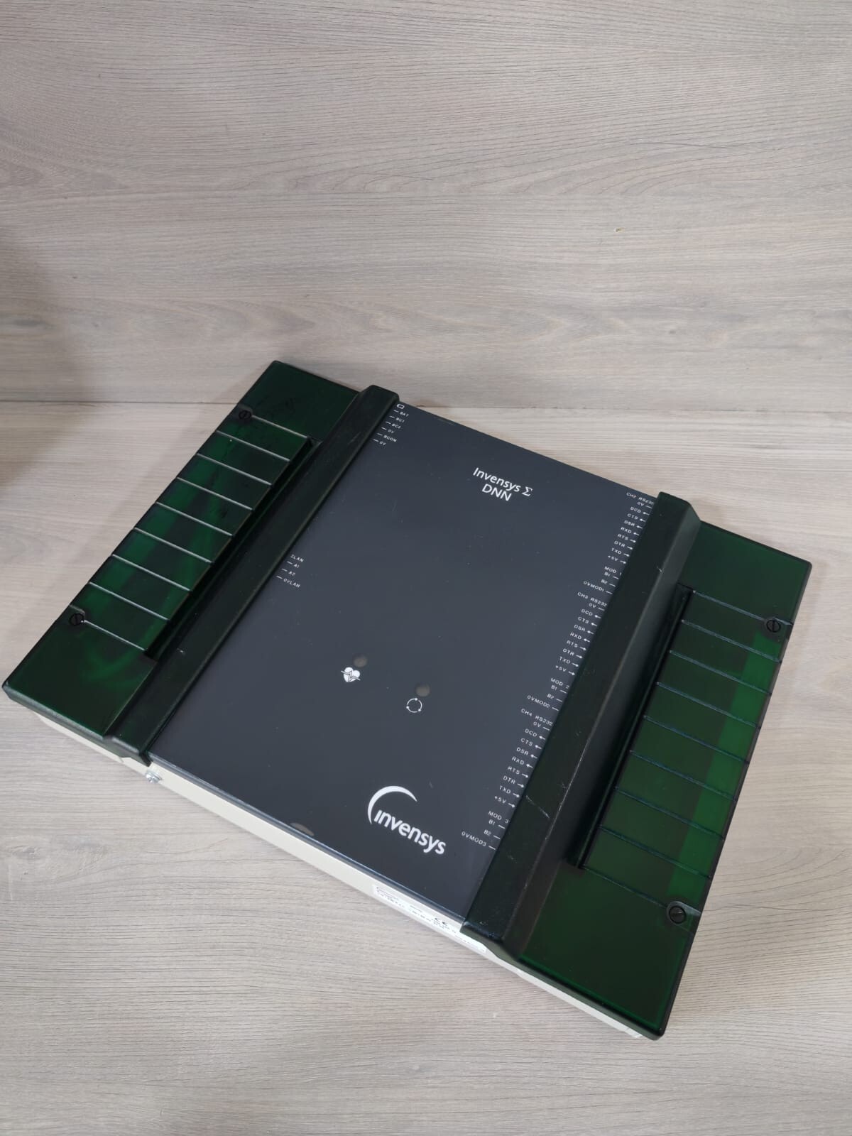 Invensys S-DNN INVENSYS DNN S-DNN F/W 5G 115-230VAC 50-60Hz 3