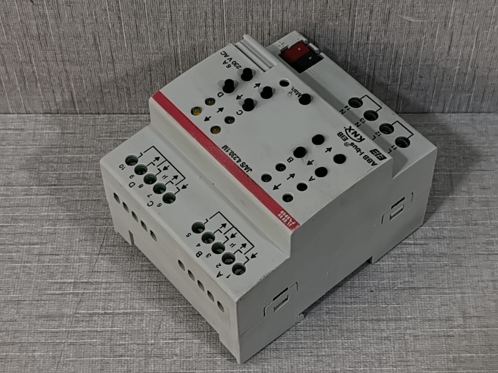 ABB GH Q631 0064 R0111 ABB JA/S 4.230.1M Shutter actuator GH Q631 0064 R0111 7