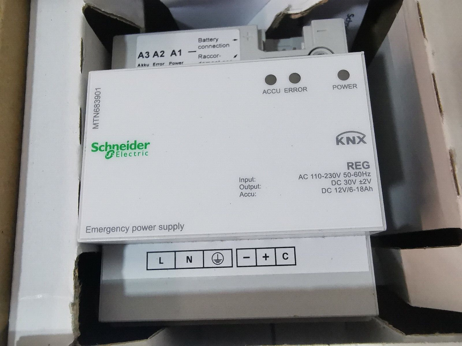 Schneider Electric MTN683901 Schneider Electric MTN683901 Emergency Power Supply 4
