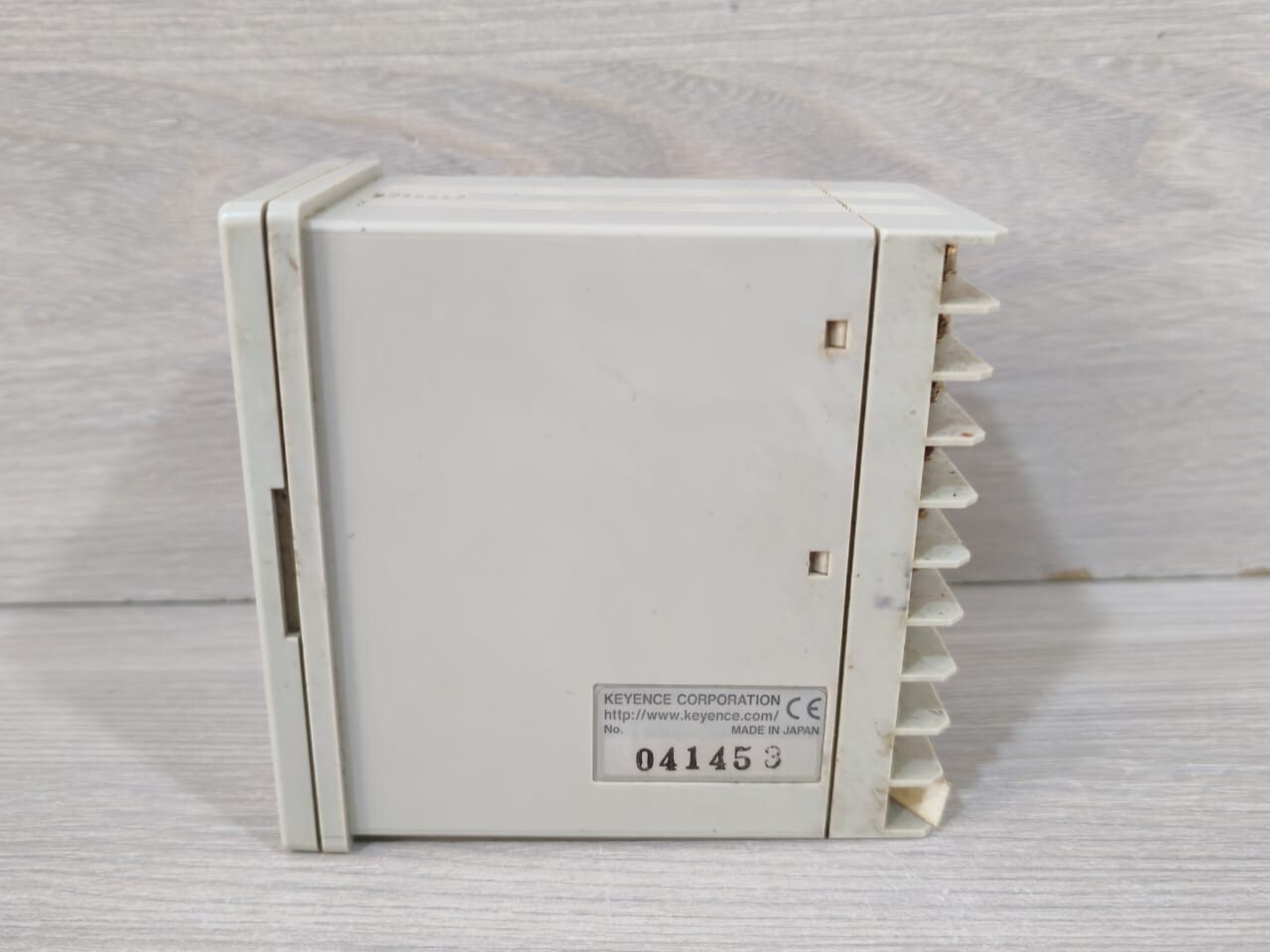 KEYENCE EX-V02 KEYENCE EX-V02 Inductive Displacement Controller 5