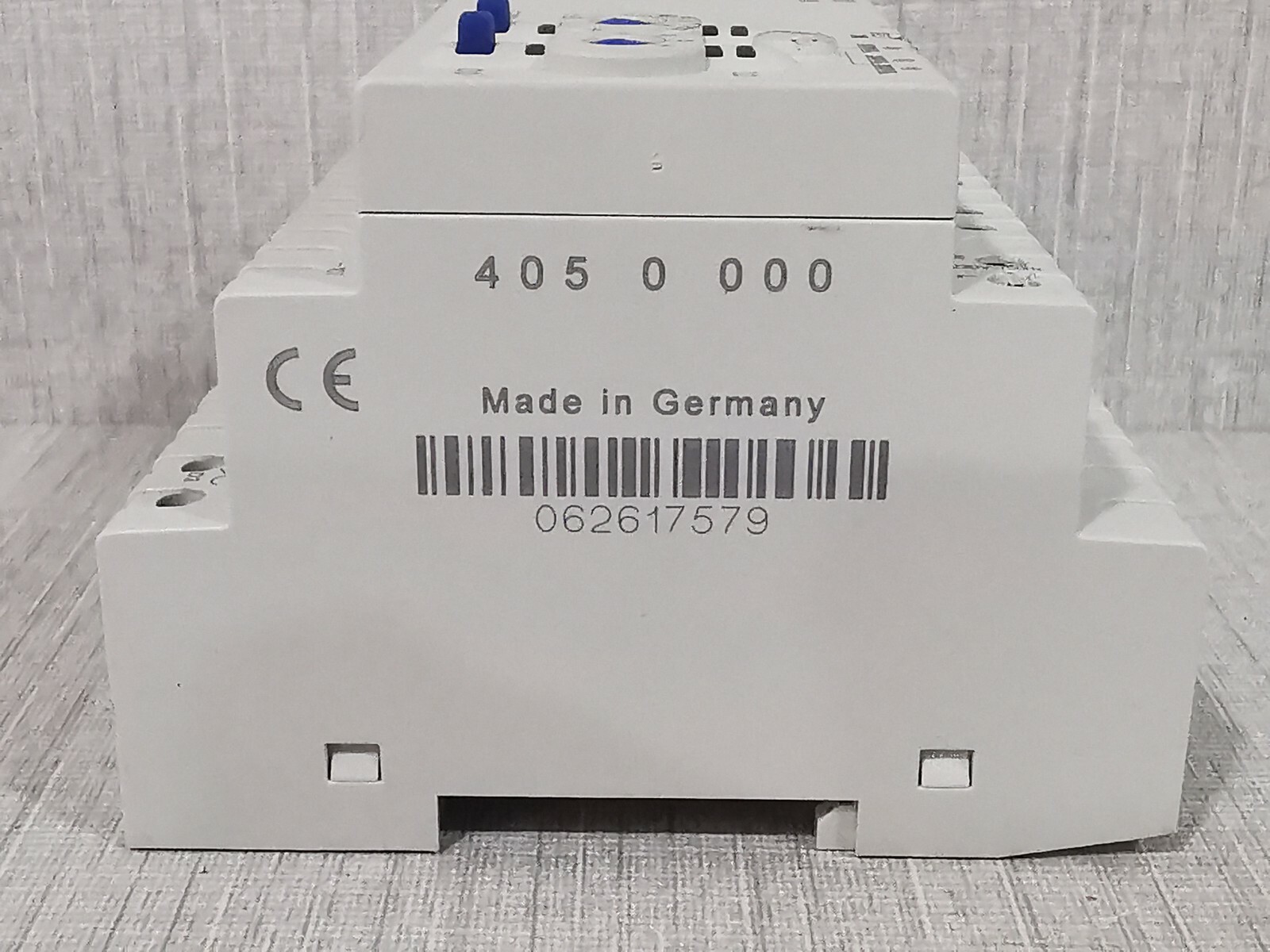 Theben 405 0 000 Theben LUXOR 405 Dimming Actuator 405 0 000 2