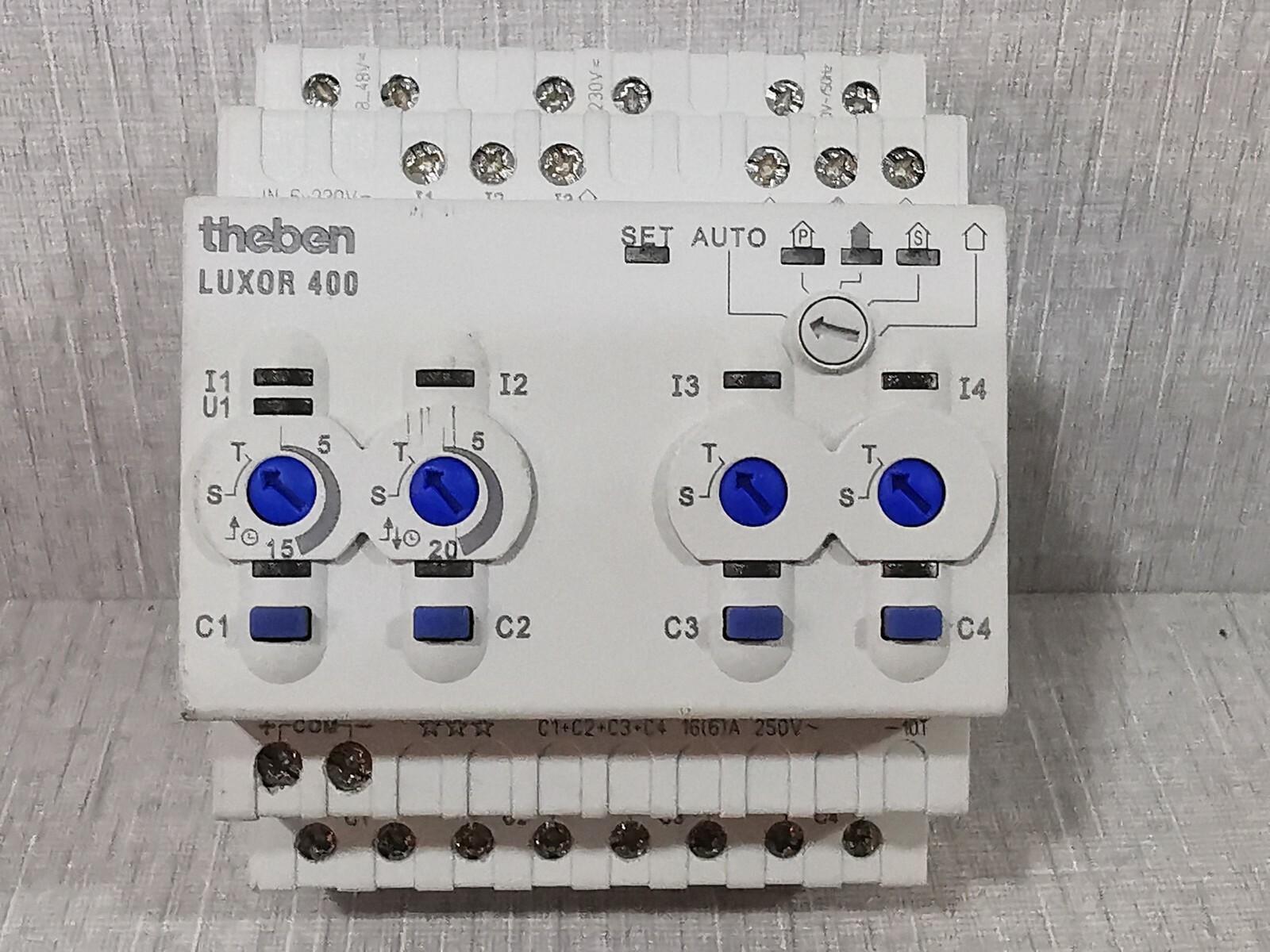 Theben LUXOR 400 Dimming Actuator 400 0 000