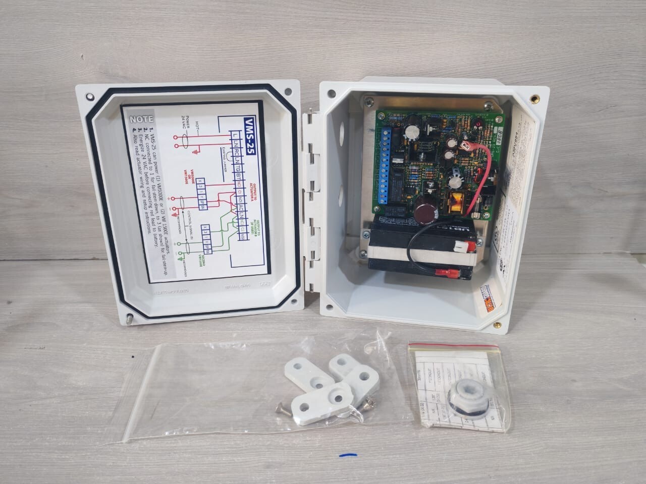 Allied Products VMS-25 BACKUP CONTROL- NEW WITH FILTHY BOX