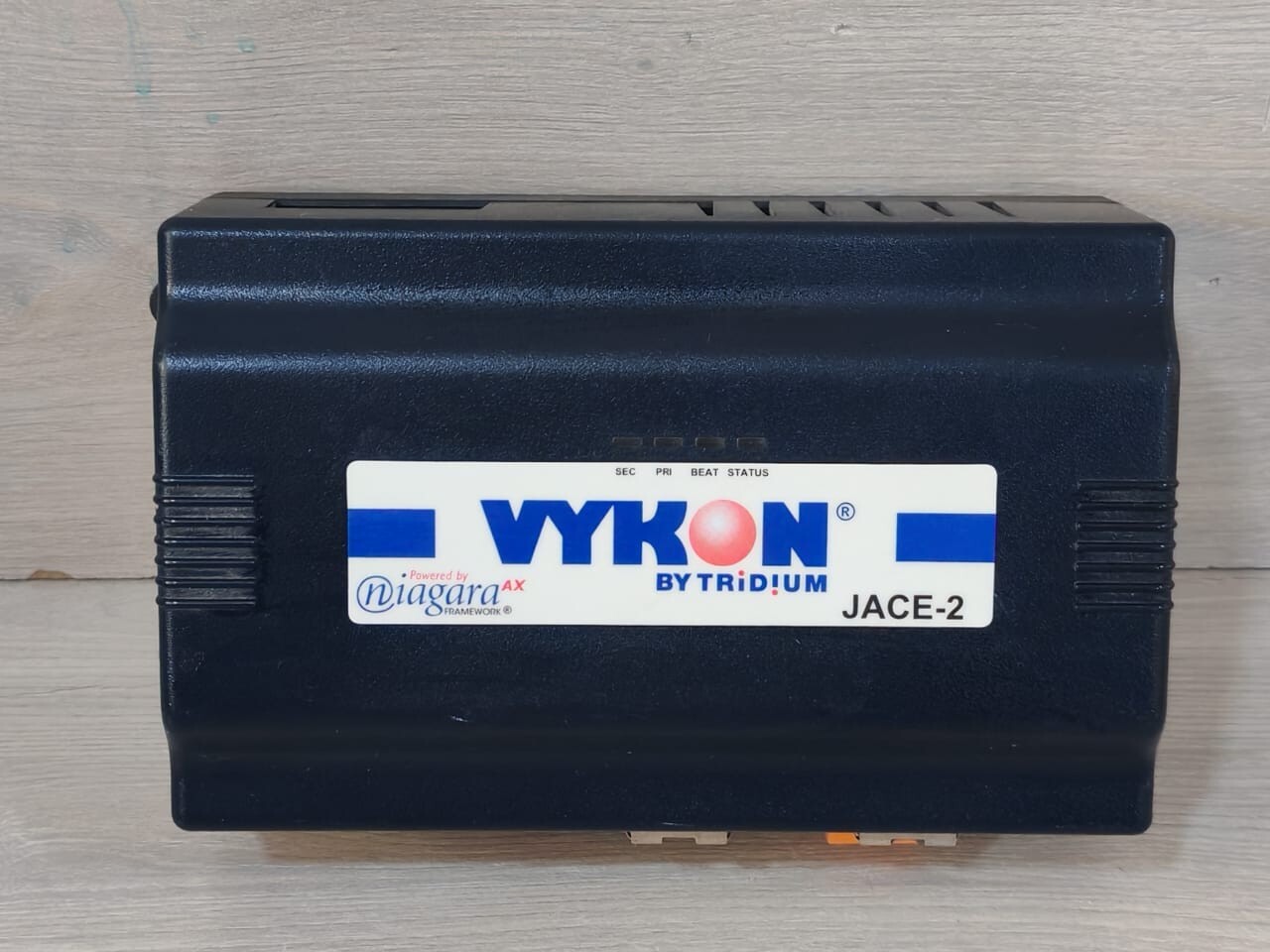 VYKON JACE-2 VYKON BY TRIDIUM JACE-2 CONTROLLER POWERED BY NIAGARA-TRIED & TESTED 2