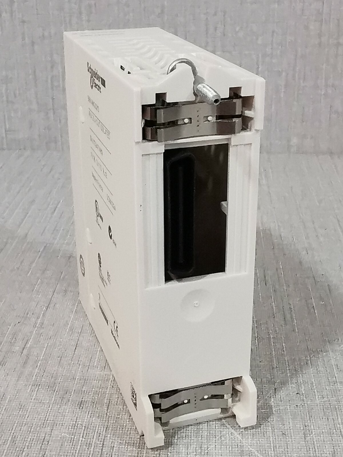 Schneider Electric BMXAMO0210 Schneider Electric BMXAMO0210 ANA 2 U/I OUT ISOLATED 5