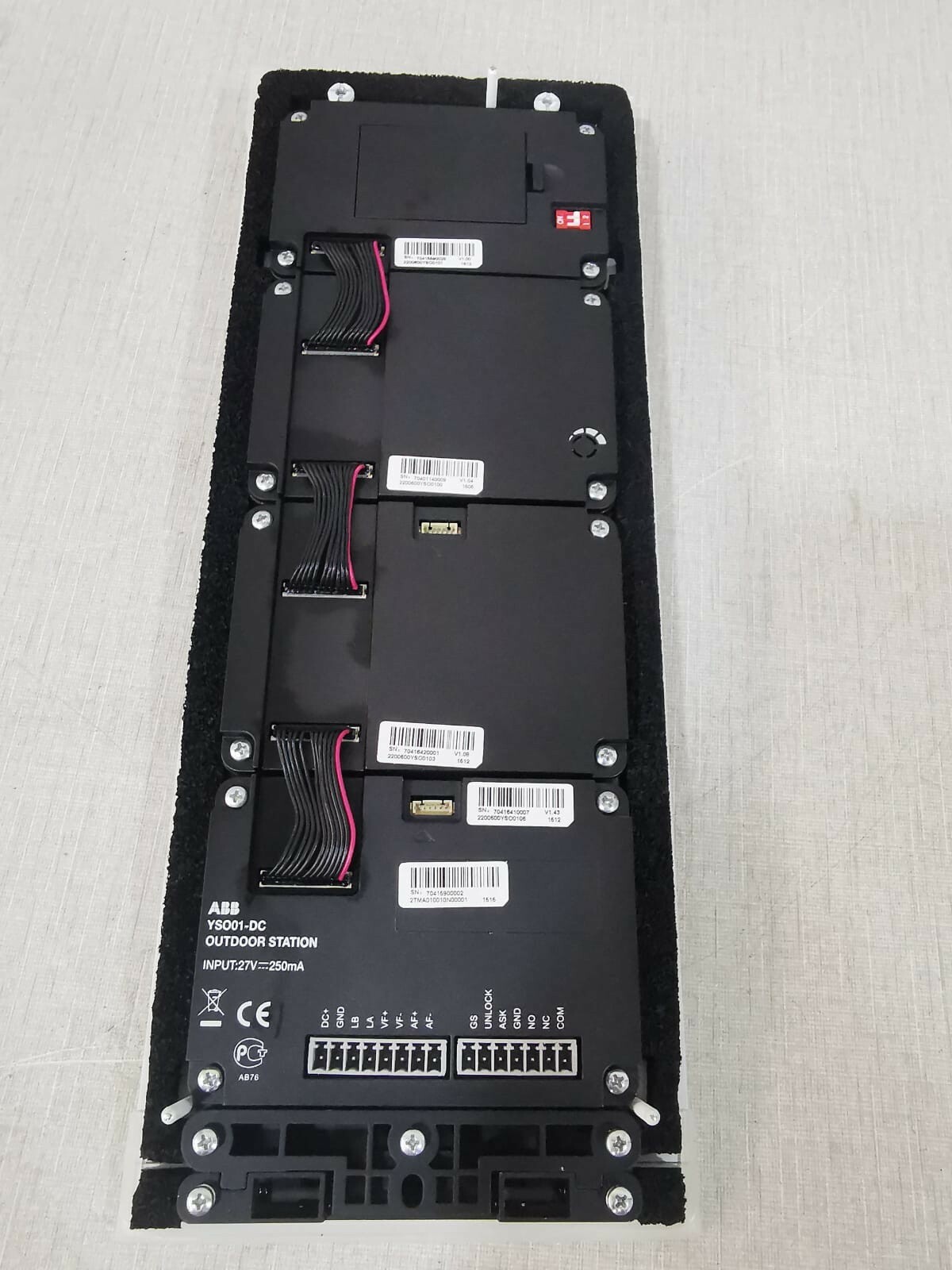 ABB YSO01-DC ABB YSO01-DC OUTDOOR STATION 2TMA010010N00001 WITH FHILTY BOX 6