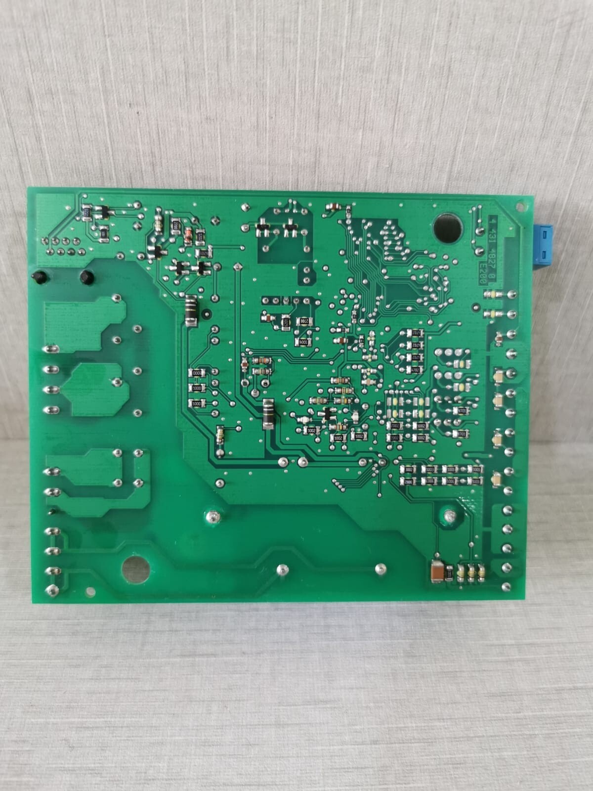 Siemens RXC22.1/00022 SIEMENS RXC22.1/00022 Room controller for fan coils - ONLY MOTHER BOARD 9