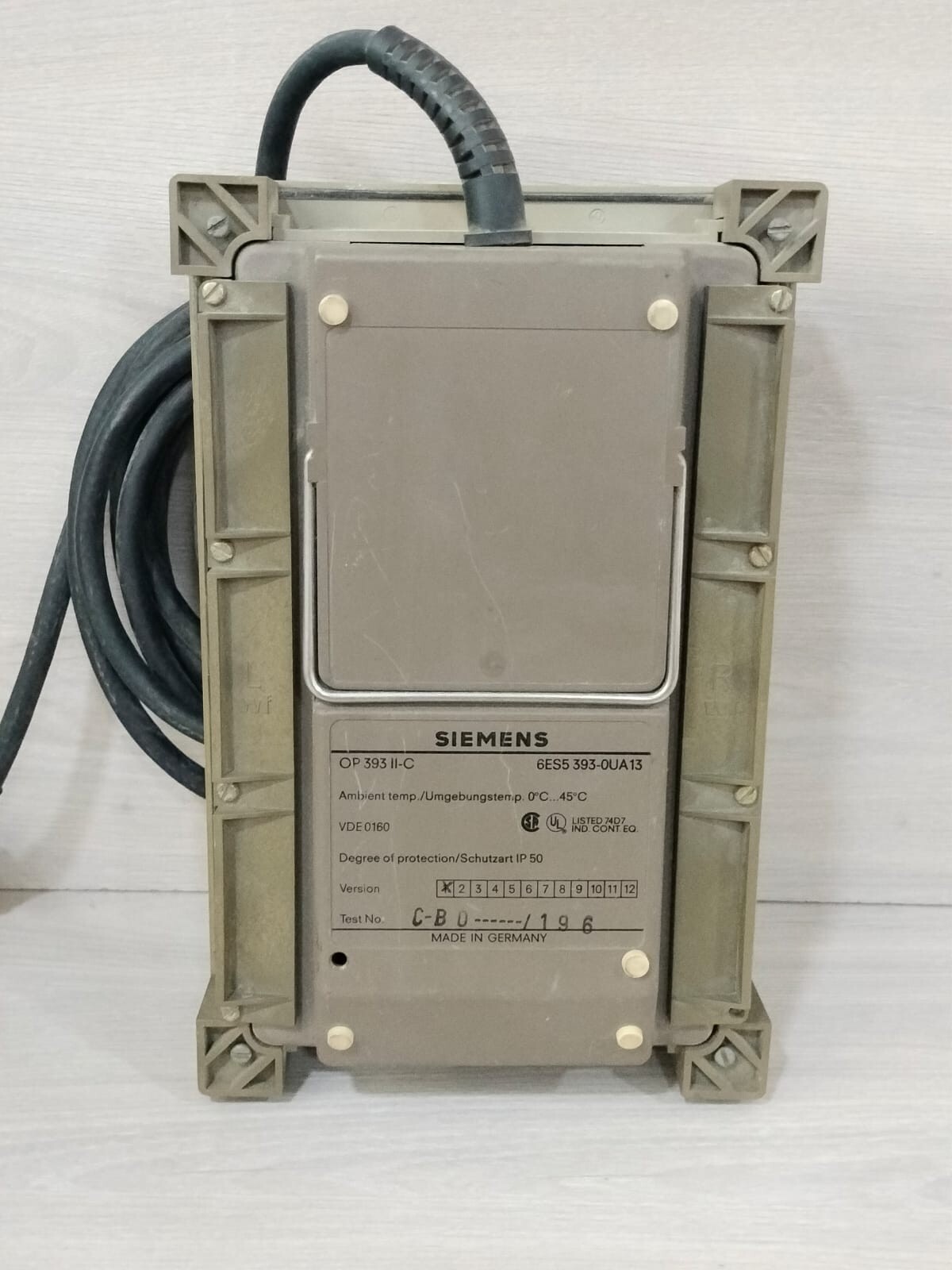 Siemens 6ES5 393-OUA13 SIEMENS OP 393 II-C OPERATOR PANEL 6ES5 393-OUA13 8