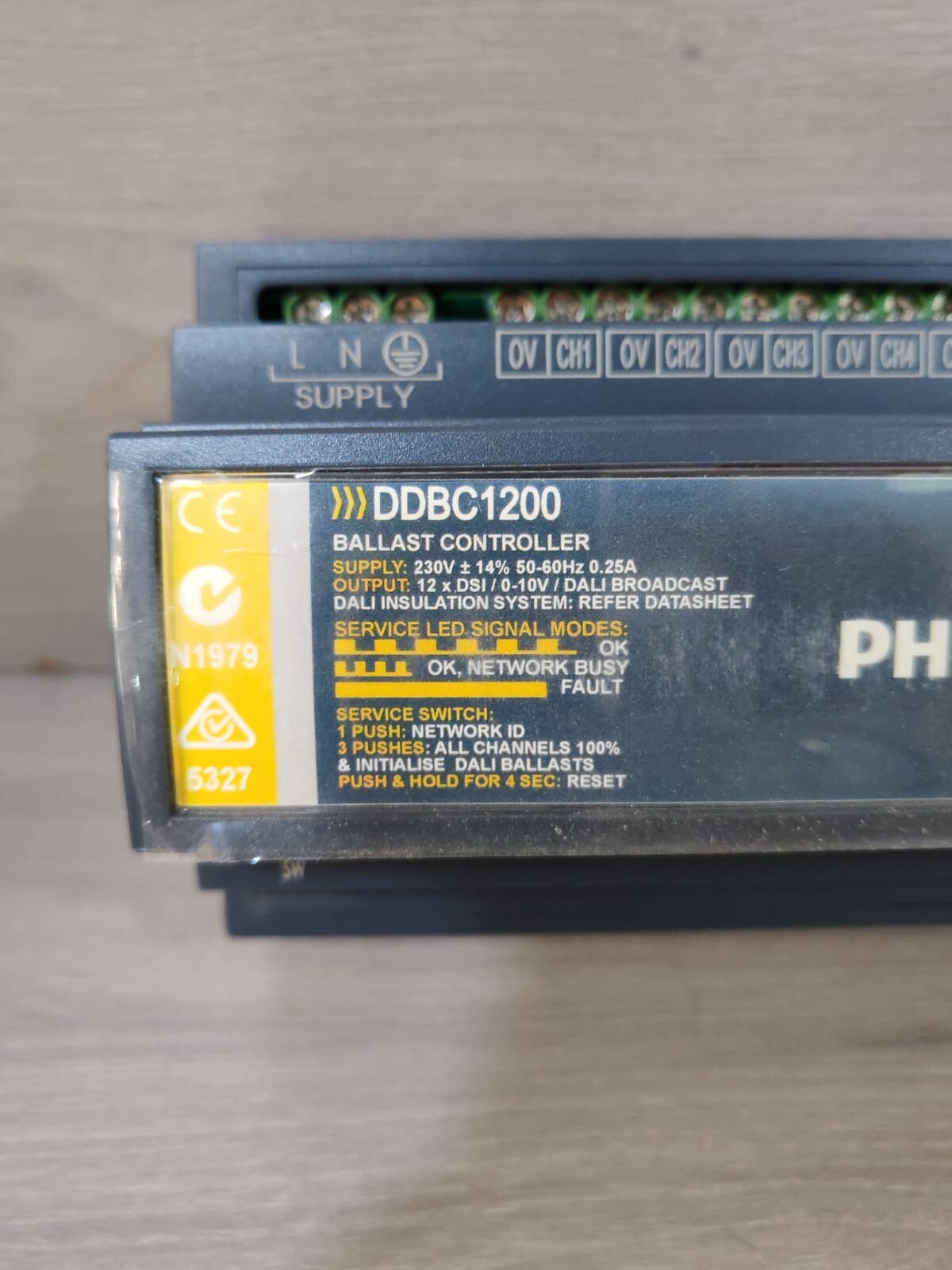 Philips DDBC1200 Philips Dynalite DDBC1200 HF Ballast Controller 12-Ch FW 1.70 3