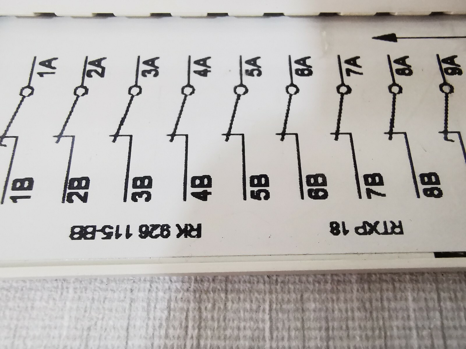 ABB RK 926 115-BB ABB RK 926 115-BB TEST SWITCH 4