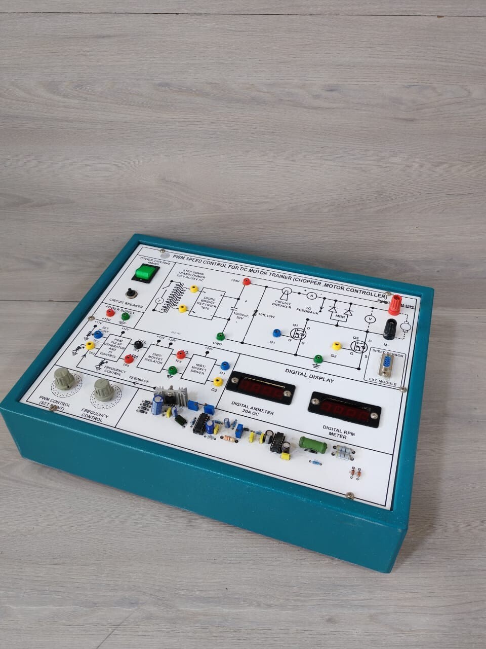 PWM AL-E209 PWM SPEED CONTROL FOR DC MOTOR TRAINER AL-E209 230V.50Hz 6