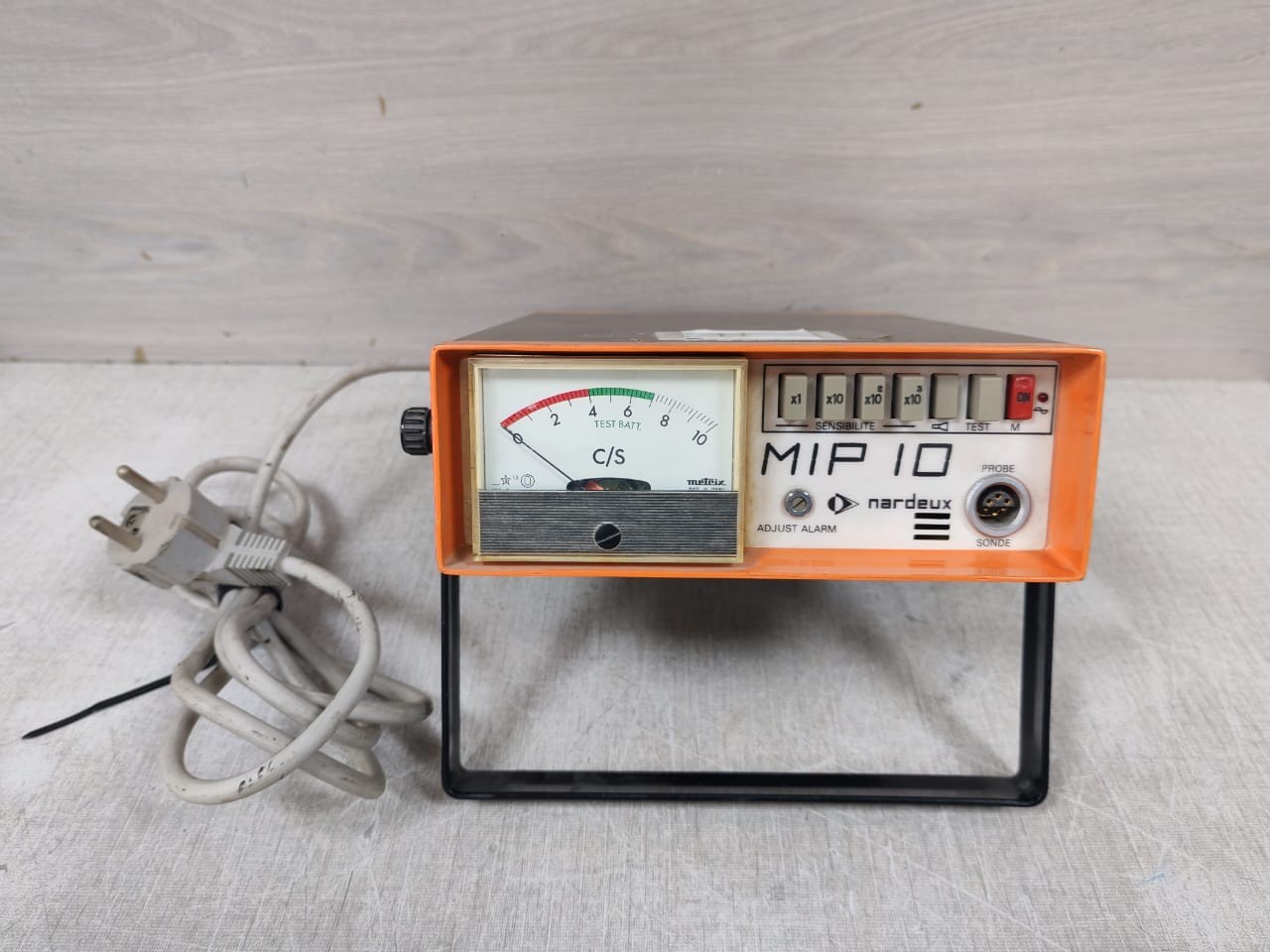 NARDEUX MIP-10 NARDEUX MIP 10 MINI PORTABLE TICKET METER 220V 2