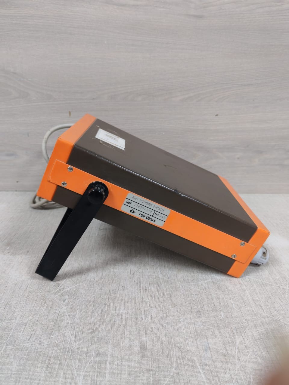 NARDEUX MIP-10 NARDEUX MIP 10 MINI PORTABLE TICKET METER 220V 10