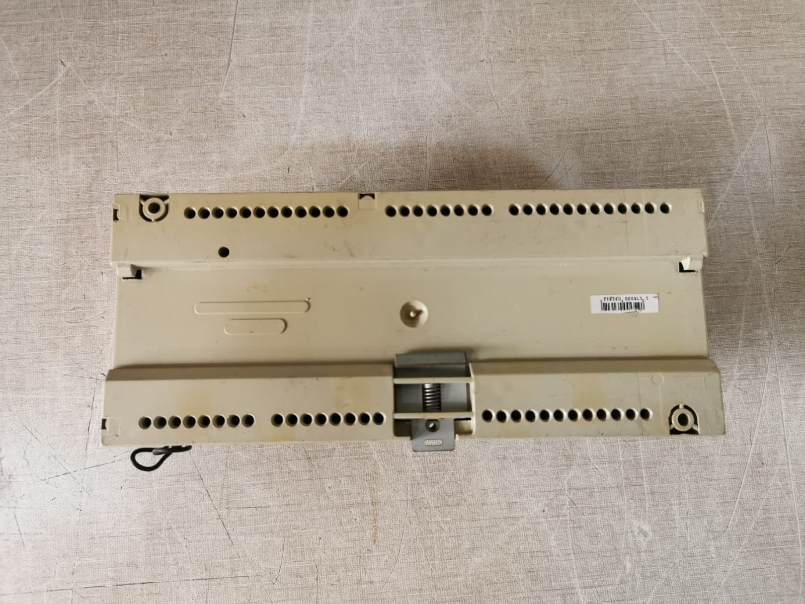 URMET Sch.1072/24 BiBus URMET Sch.1072/24 BiBus POWER SUPPLY - with Visible Discoloration 9