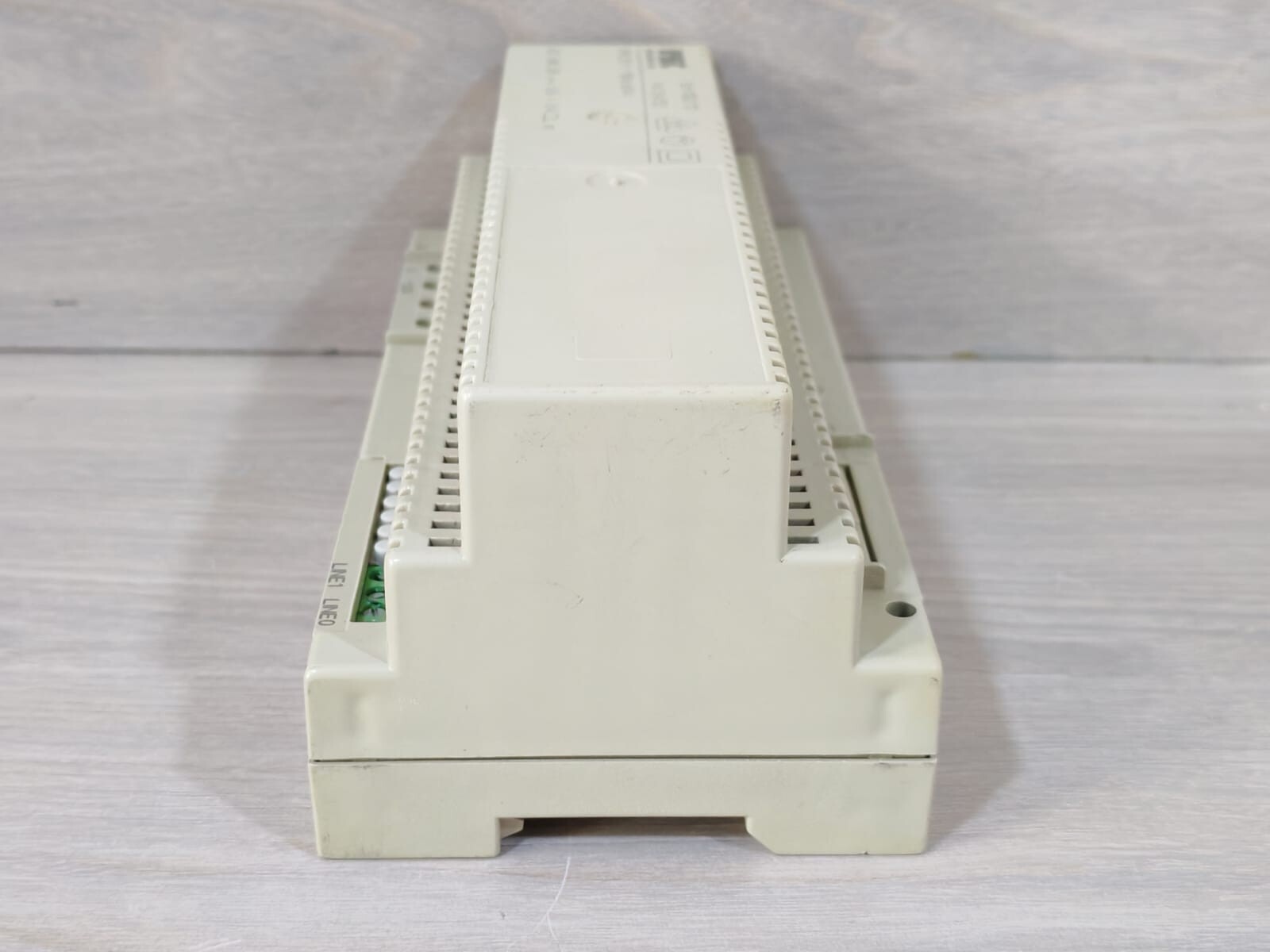 URMET Sch.1082/121 URMET Sch.1082/121 PATENTED POWER SUPPLY 6