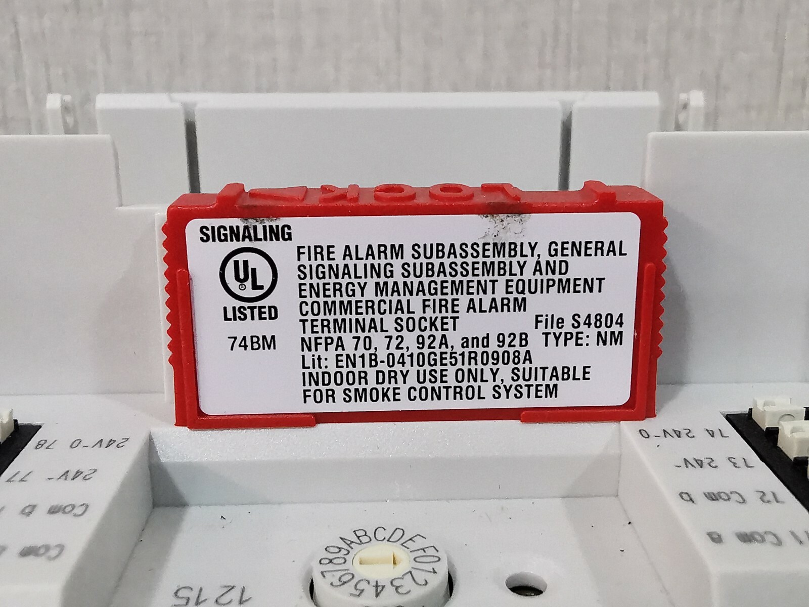 Honeywell XS823 Honeywell XS823 Terminal Socket - WITH FHILTY BOX 4
