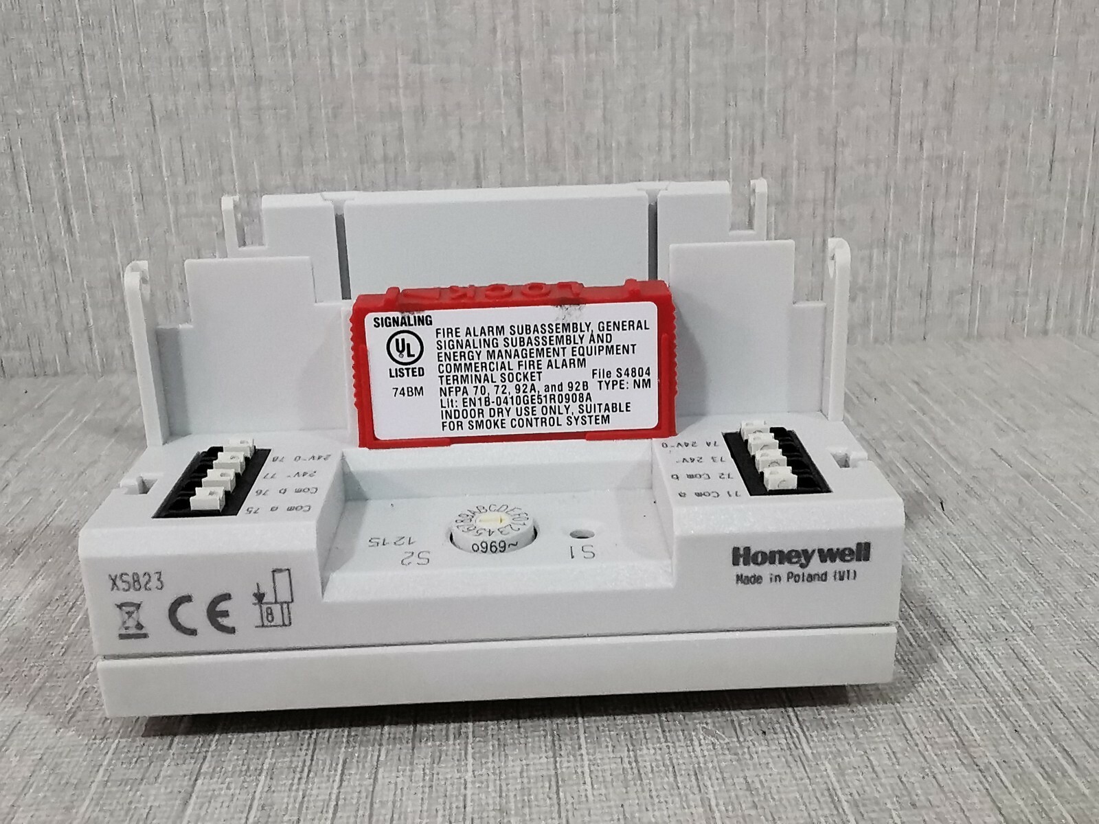 Honeywell XS823 Honeywell XS823 Terminal Socket - WITH FHILTY BOX 5