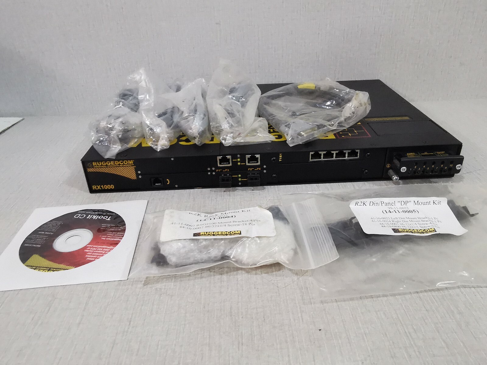 RUGGEDCOM RX1000-R-RD-HI-XX-XX-M1-TX01-FX11-TC4-XXX-XX RUGGEDCOM RX1000 RuggedRouter RX1000-R-RD-HI-XX-XX-M1-TX01-FX11-TC4-XXX-XX 10