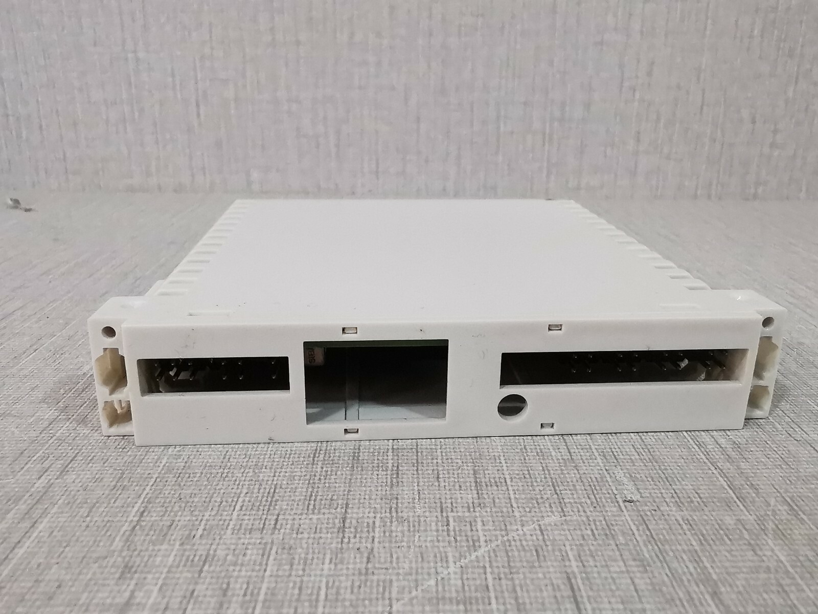 ABB 3KDE1755I2L9300 ABB S900 / AI930B ANALOG INPUT 3KDE1755I2L9300 7