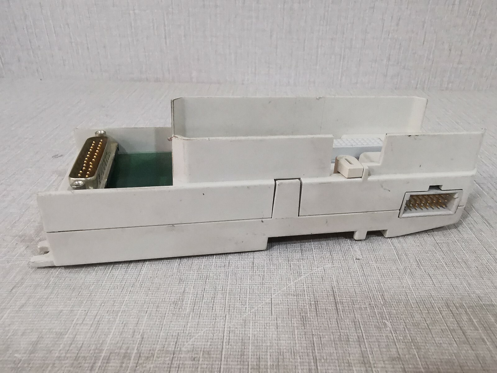 ABB 3BSE013232R1 PR G ABB TU812V1 Base Unit 3BSE013232R1 PR G 3