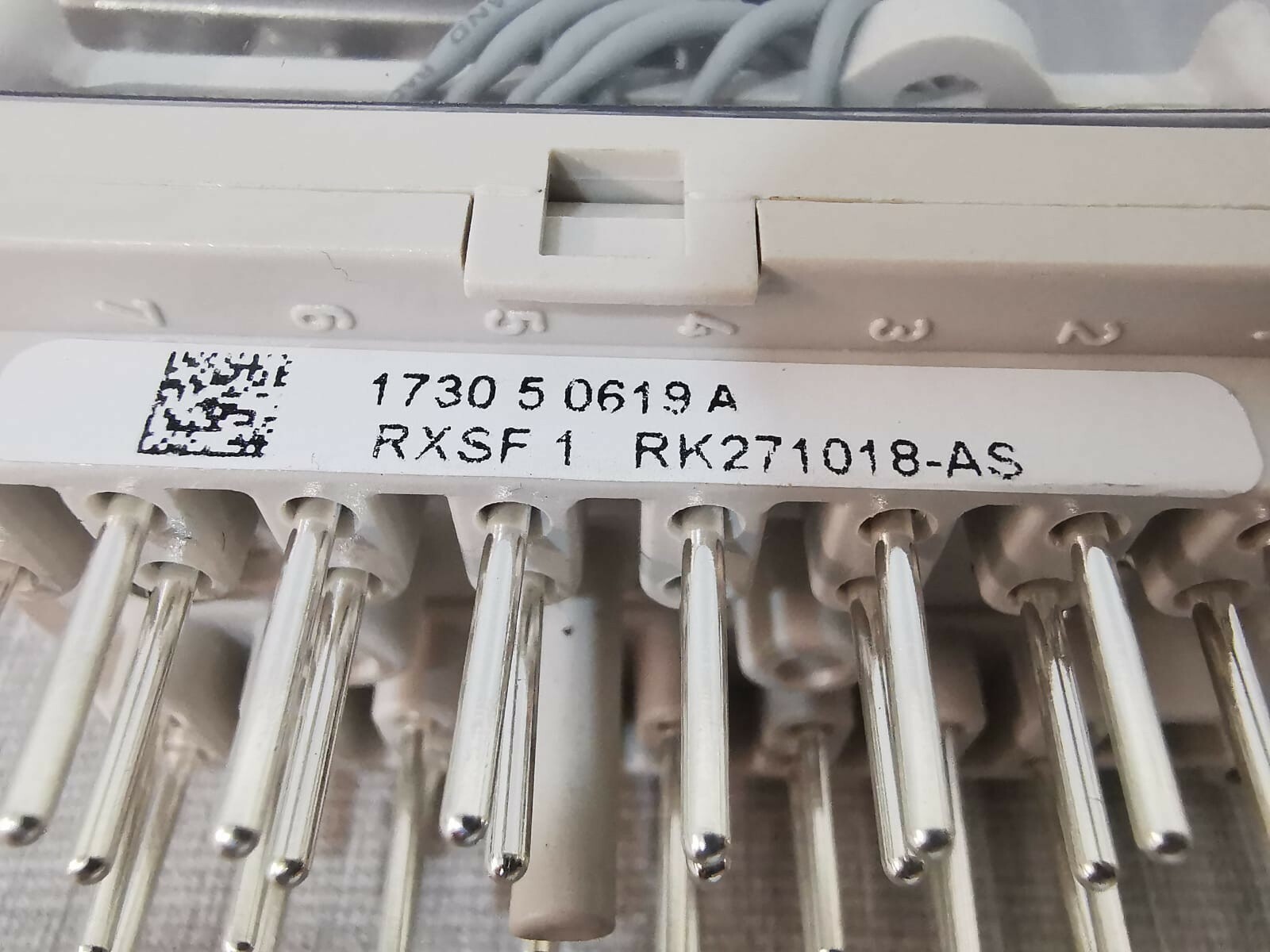 ABB RK-271-018 ABB RXSF 1 RK 271 018-AS / 1730 5 0619 AUXILIARY RELAY -, Case Only 8