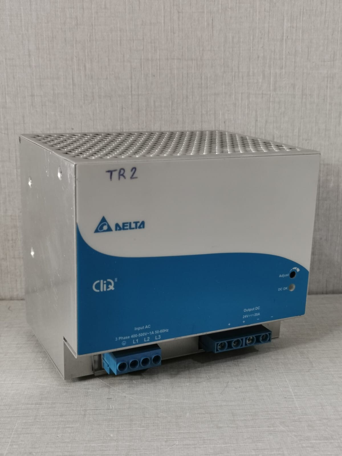 Delta DRP024V480W3BN Delta DRP024V480W3BN POWER SUPPLY 3PHASE 400-500V-1A 50-60Hz 2