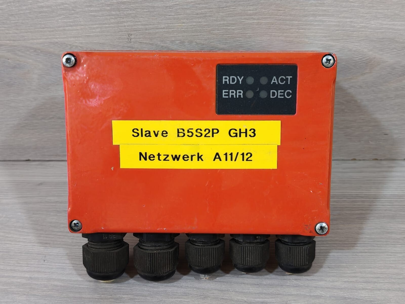 Leuze MA 1O 100 Modular Connection Unit V 1.10