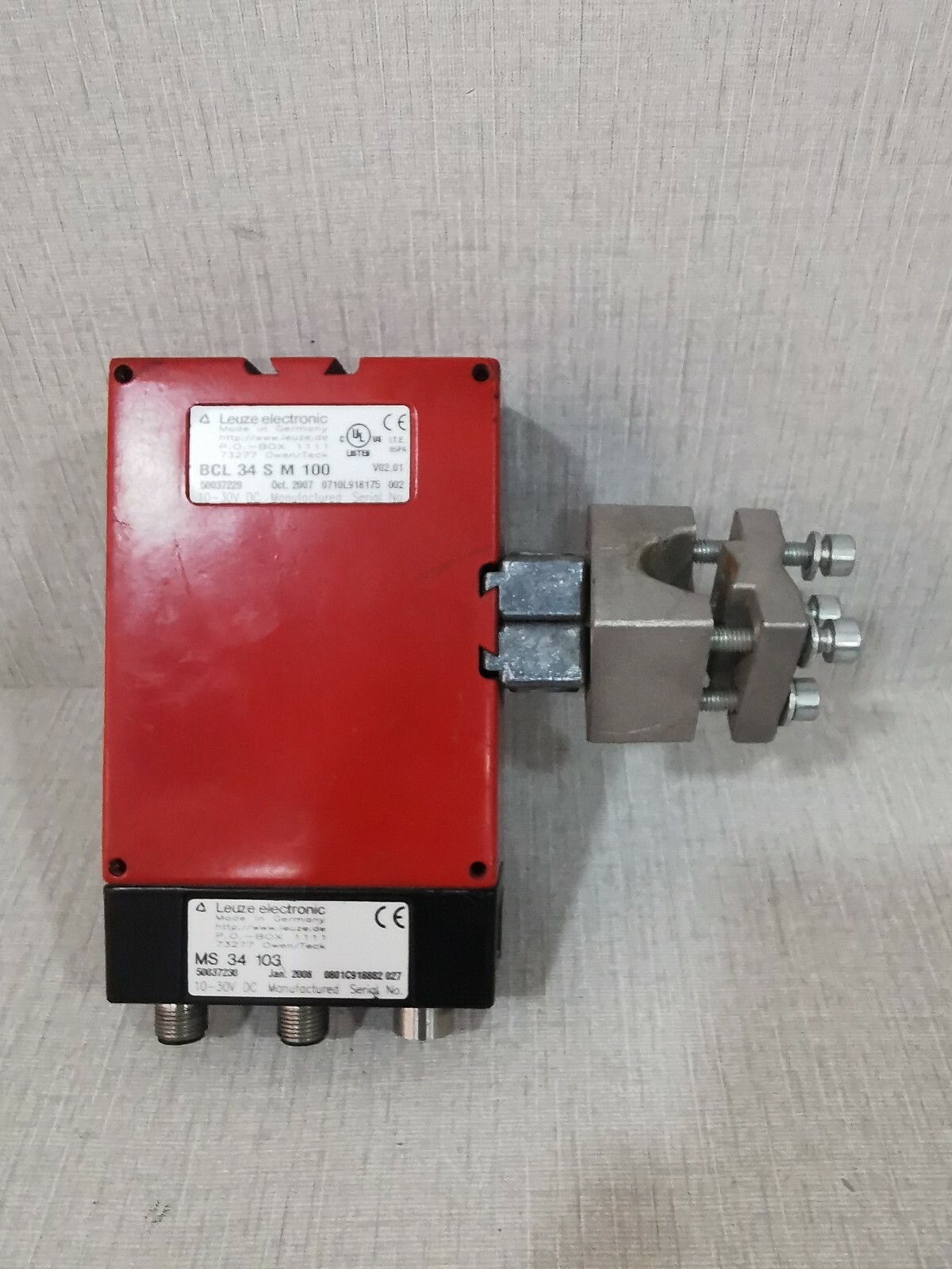 Leuze BCL 34 S M 100 Leuze BCL 34 S M 100 BAR CODE SCANNER 4