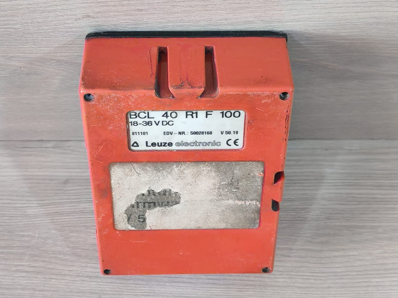 Leuze BCL 40 R1 F 100 BARCODE READER 5