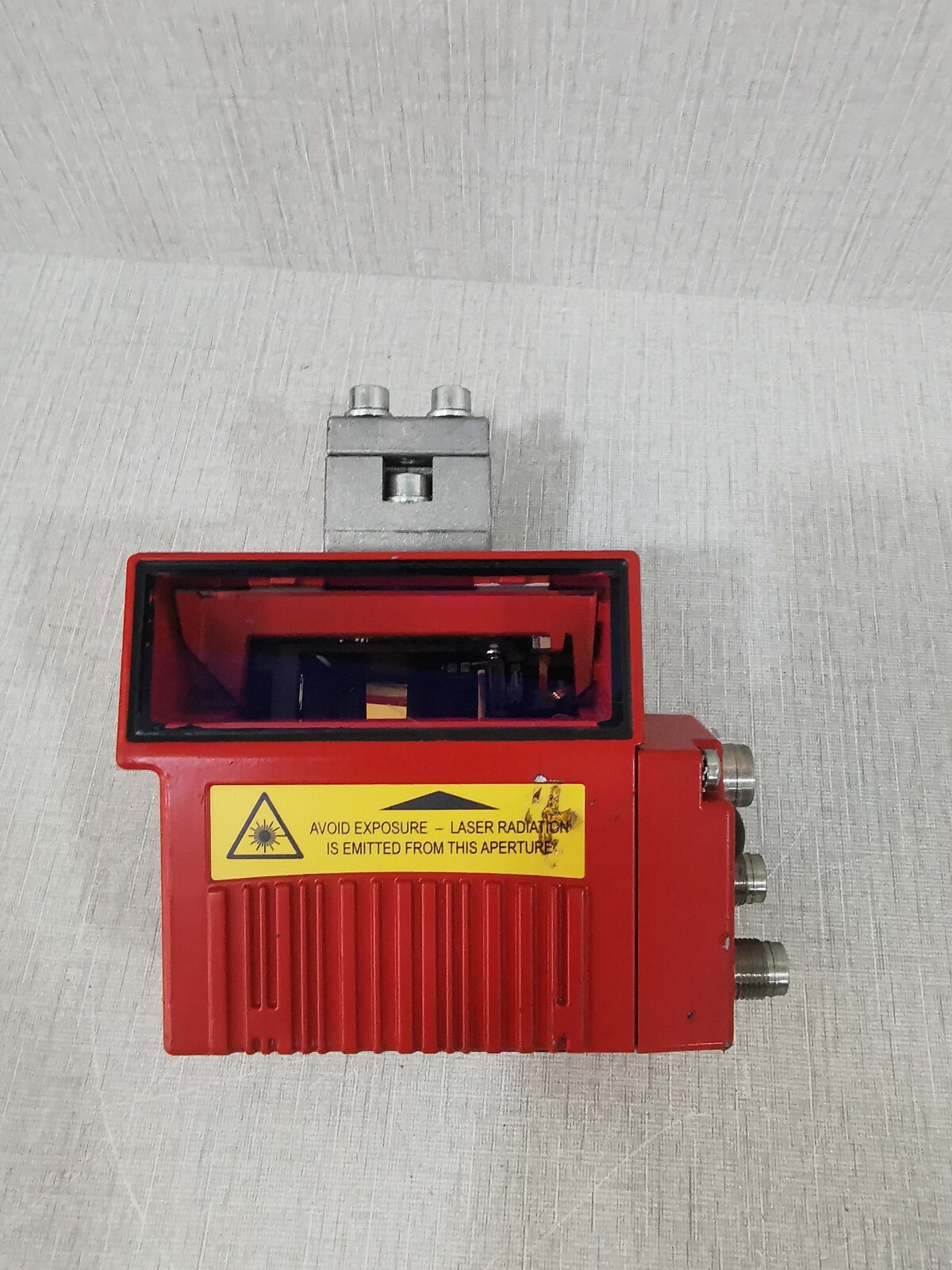 Leuze BCL 304i R1M 100 BAR CODE READER 50116337