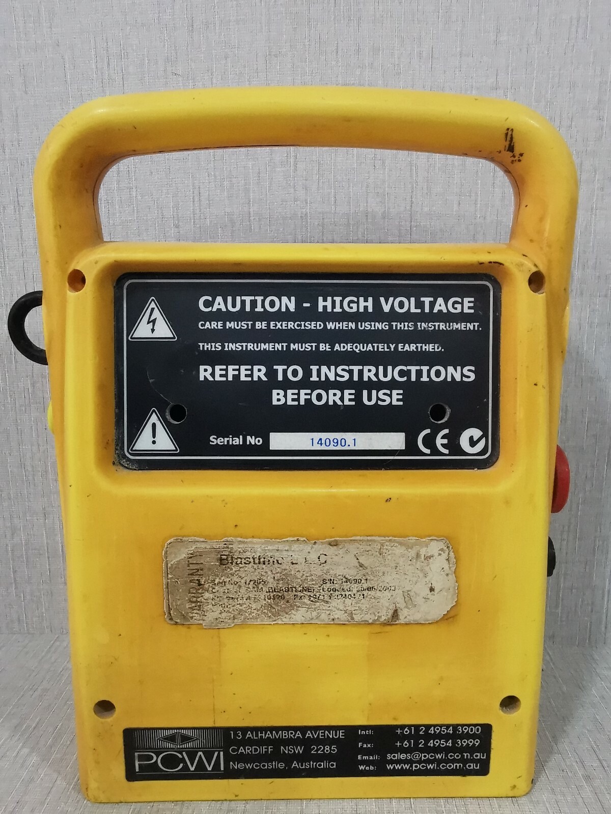 PCWI Compact DC30 PCWI Compact DC30 High Voltage Porosity Detector 3