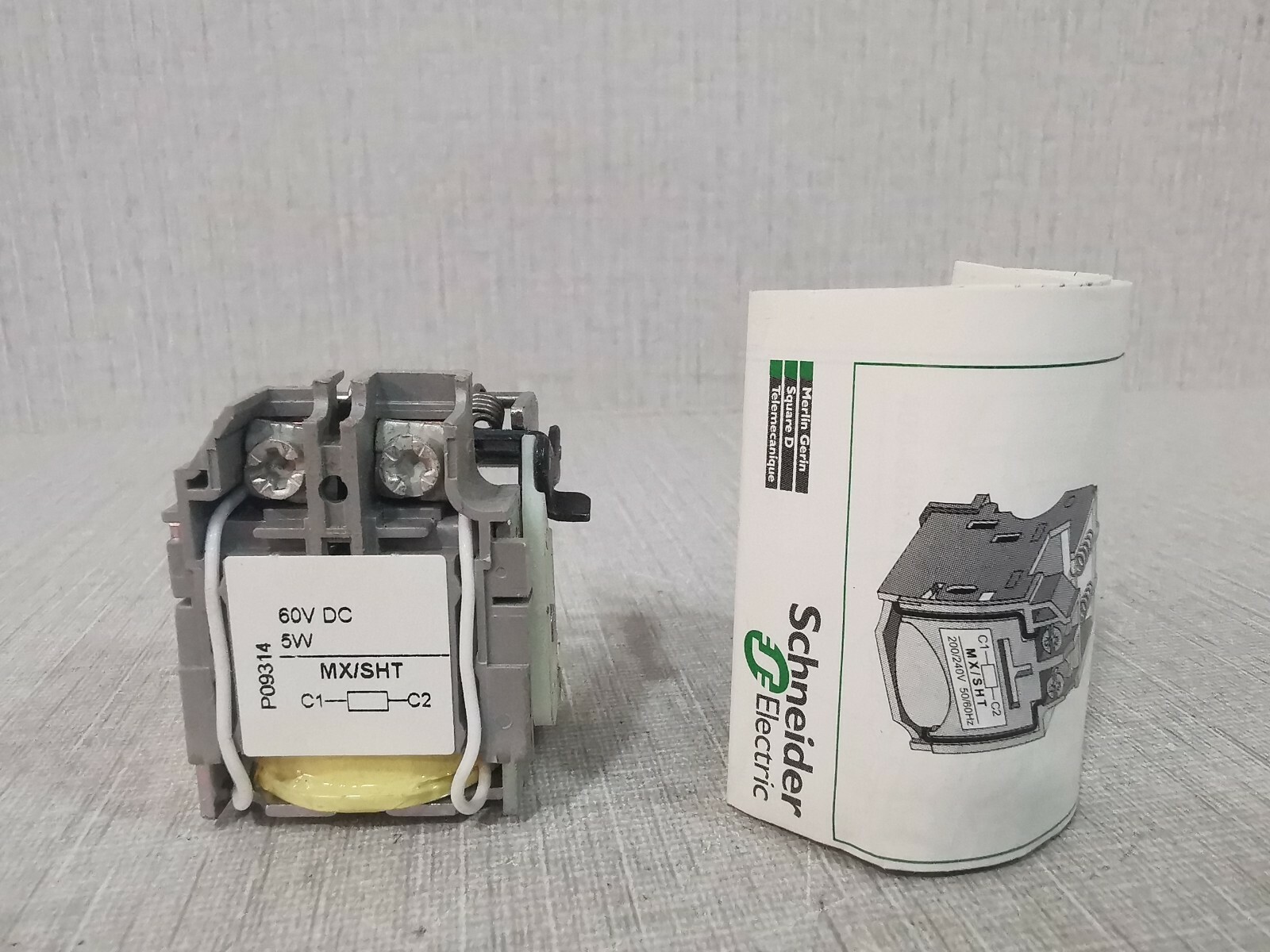 Schneider Electric LV429383 MX 60V DC SHUNT RELEASE